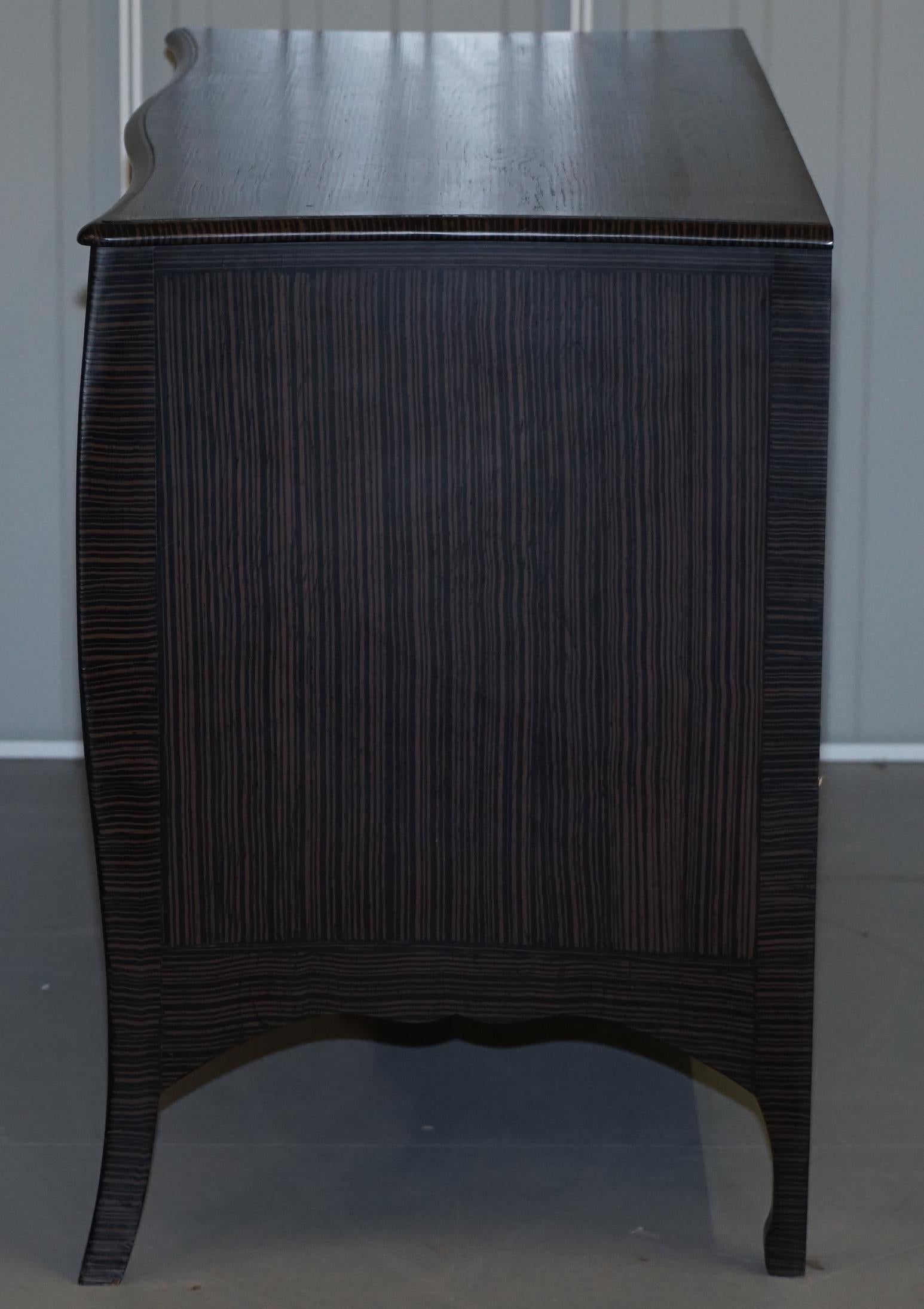 20th Century Stunning Julian Chichester Chelsea London Serpentine Fronted Chest of Drawers