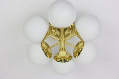 1 of 3 Stupendo lampadario Kaiser Radial Sputnik in vetro opalino, Germania, anni '60