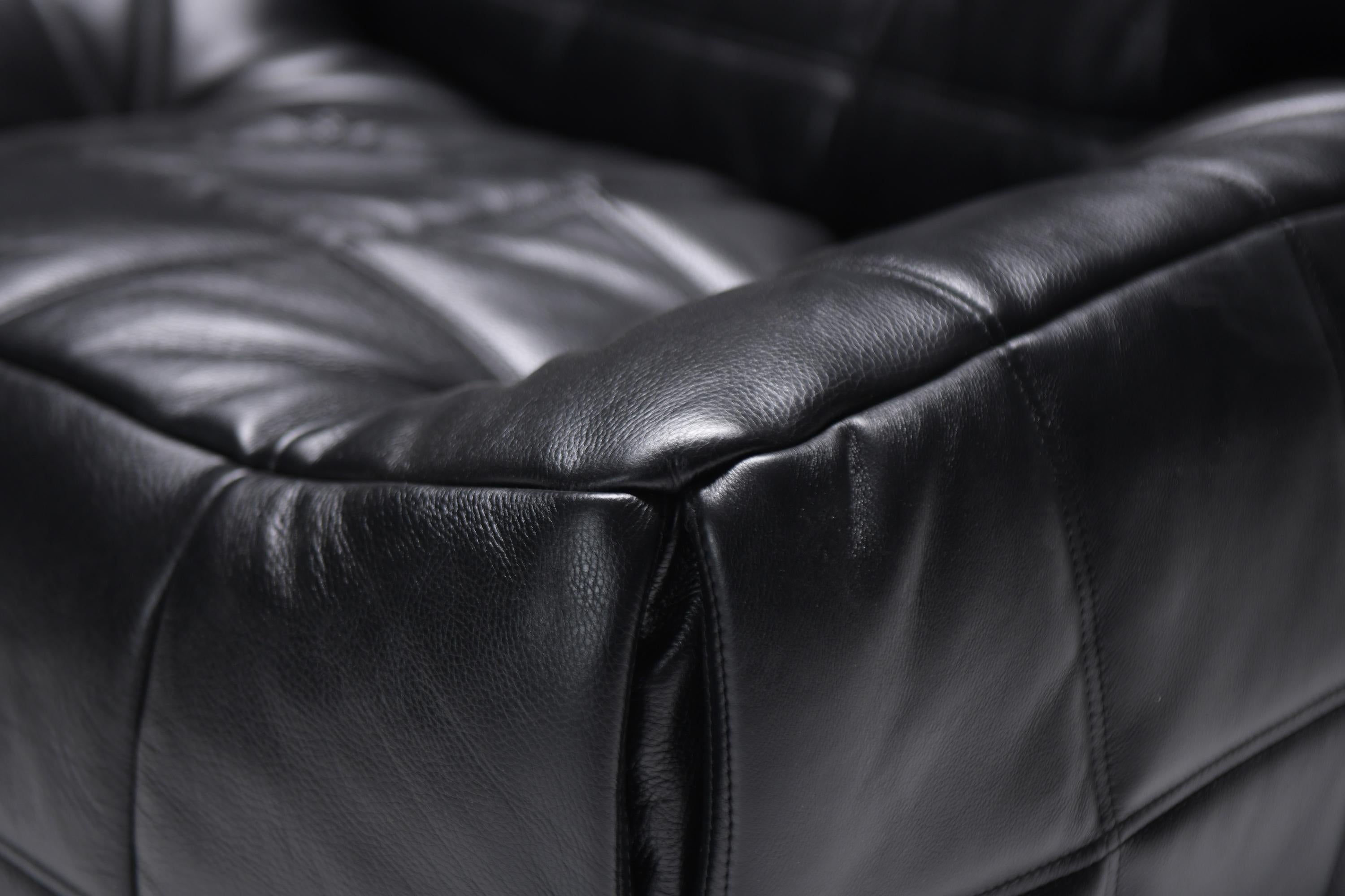 French Stunning Kashima in new black leather by  Michel Ducaroy for Ligne Roset France