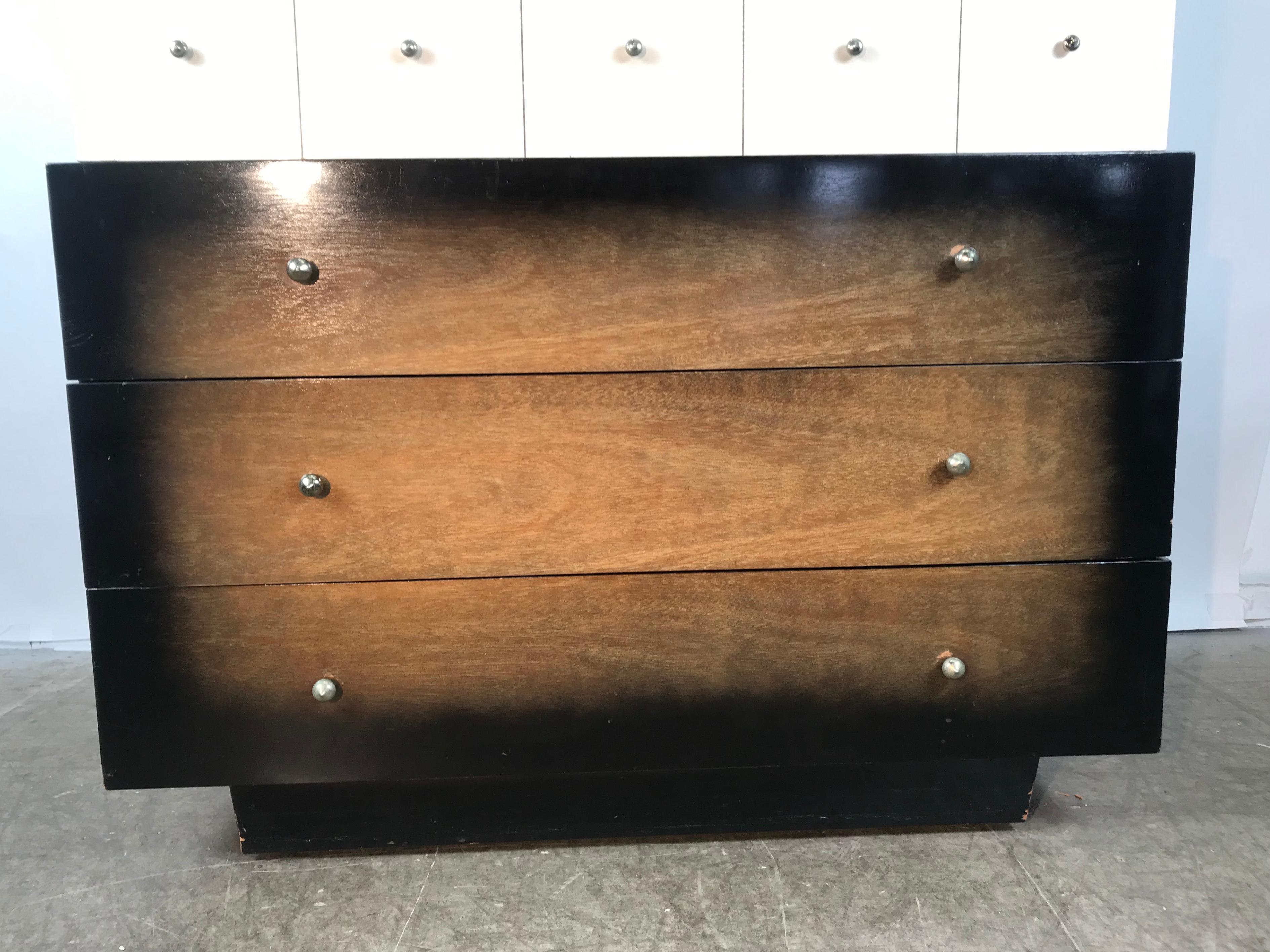 American Stunning Kent Coffey Modernist 5-Drawer Chest or Dresser