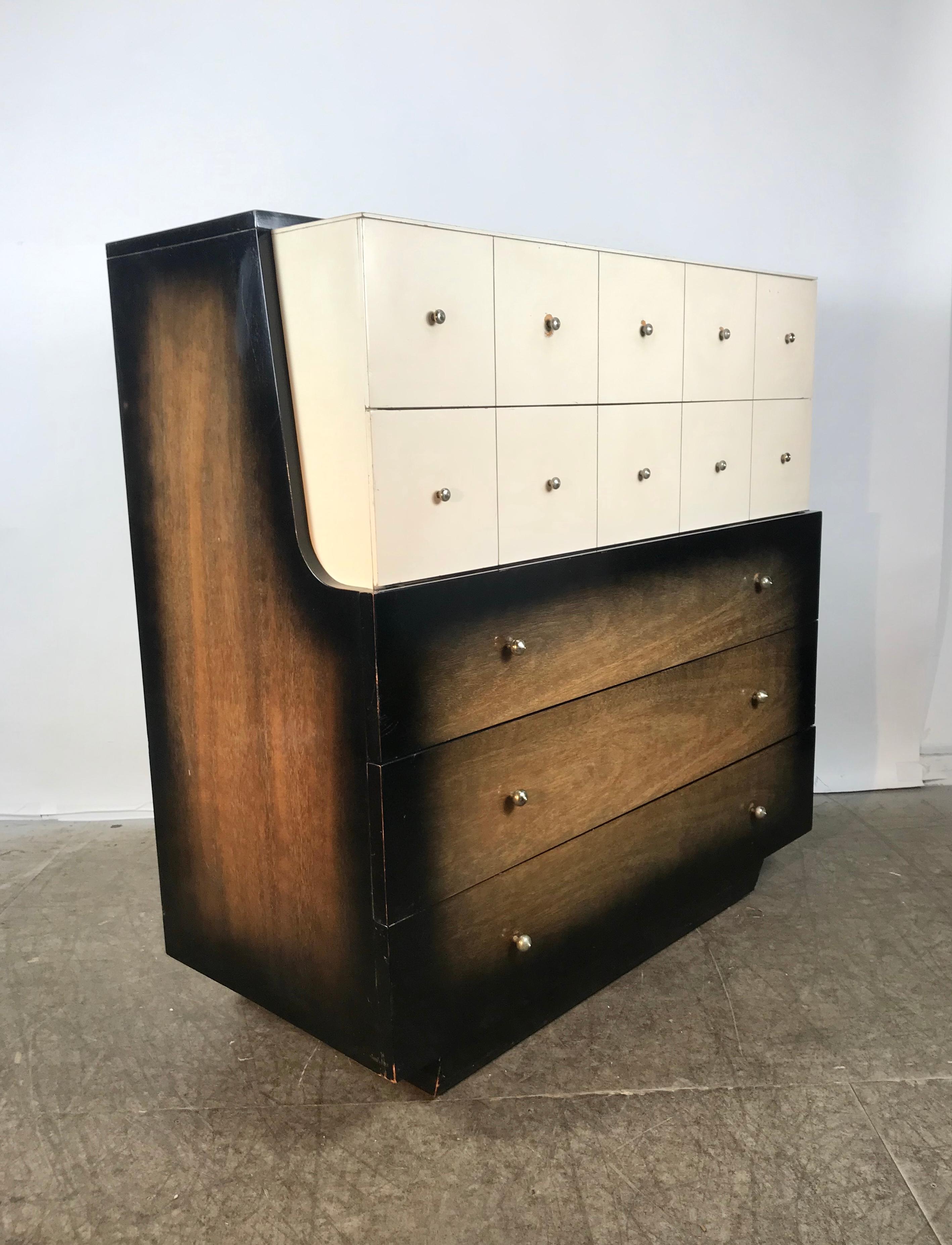 Lacquered Stunning Kent Coffey Modernist 5-Drawer Chest or Dresser