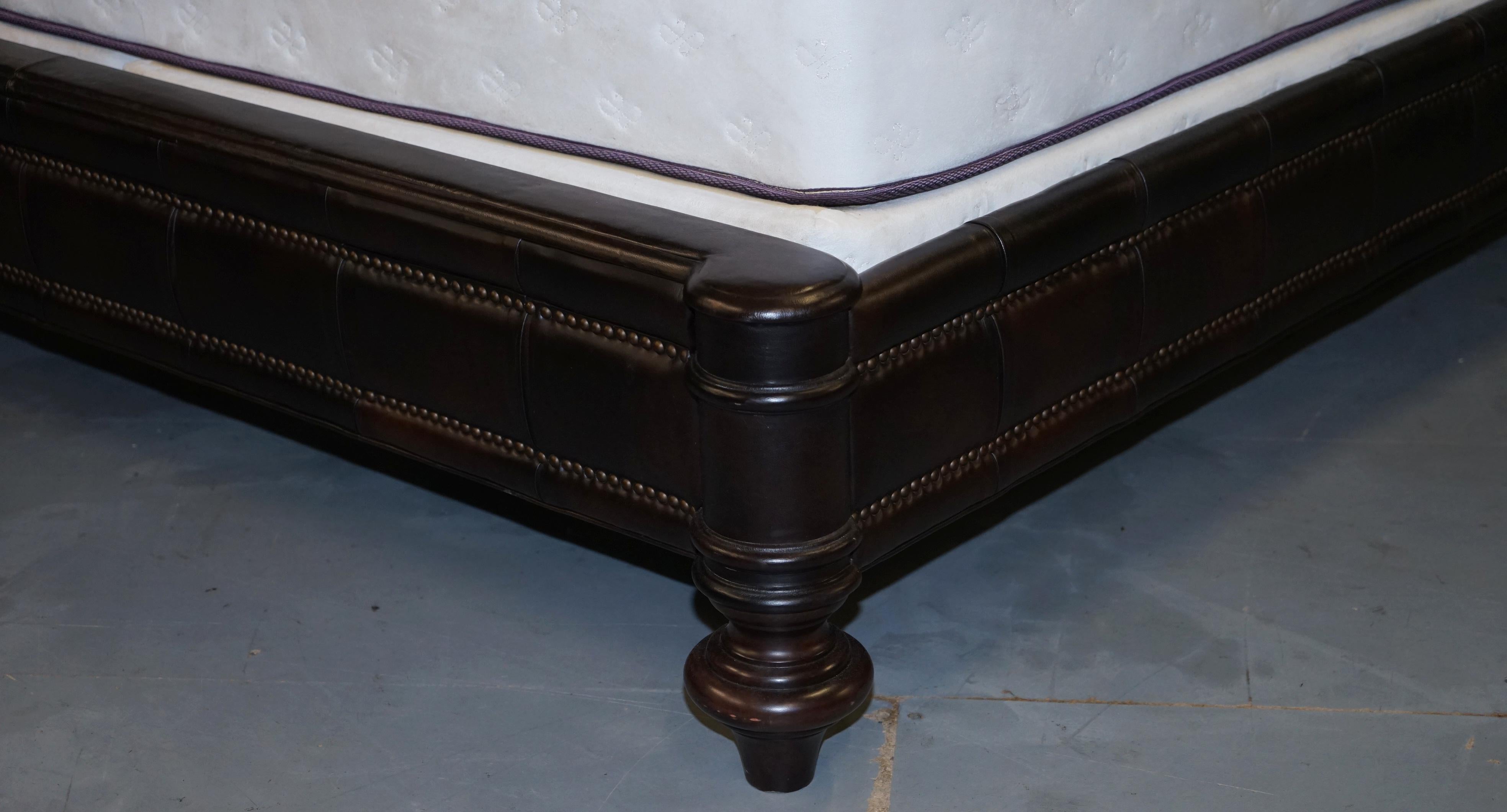 Stunning King Size Aged Brown Leather Chesterfield Tufted Bed Inc Mattress Divan In Excellent Condition In West Sussex, Pulborough