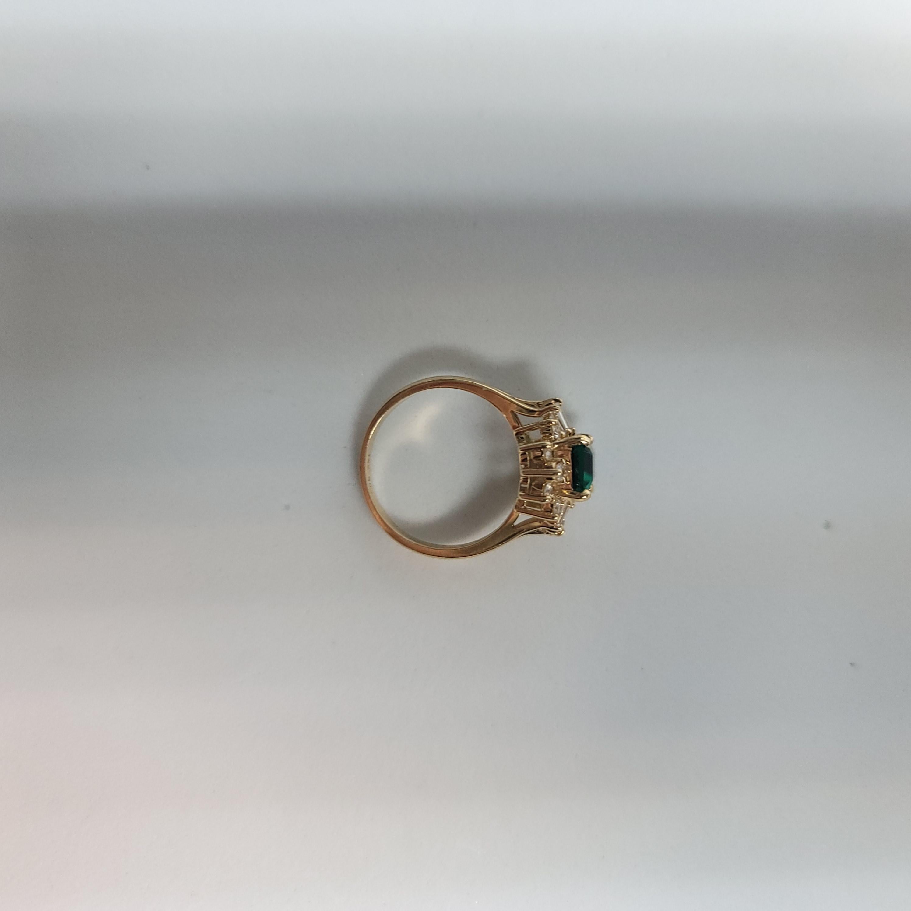 Stunning Lab-Created Emerald with Diamond Halo Engagement Ring In New Condition For Sale In Sugar Land, TX