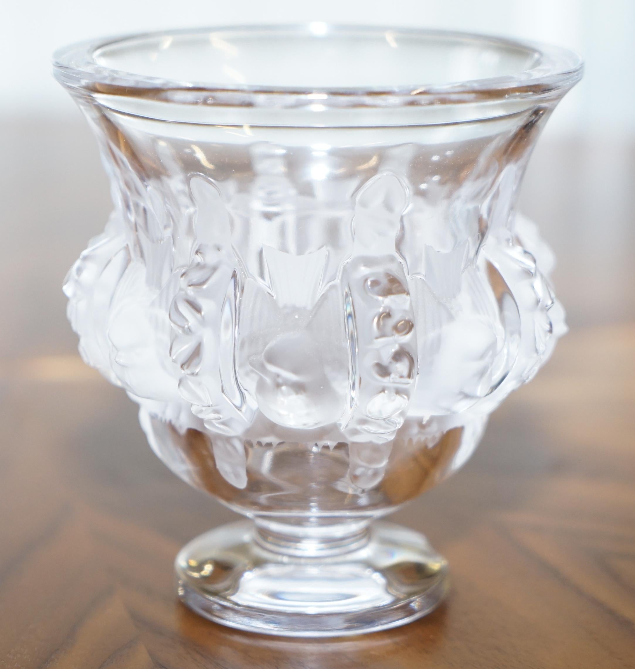 lalique birds vase