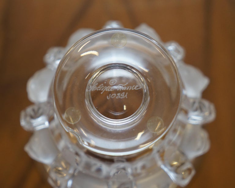 Stunning Lalique Crystal Dampierre Bird Vase Designed in 1948 by Marc