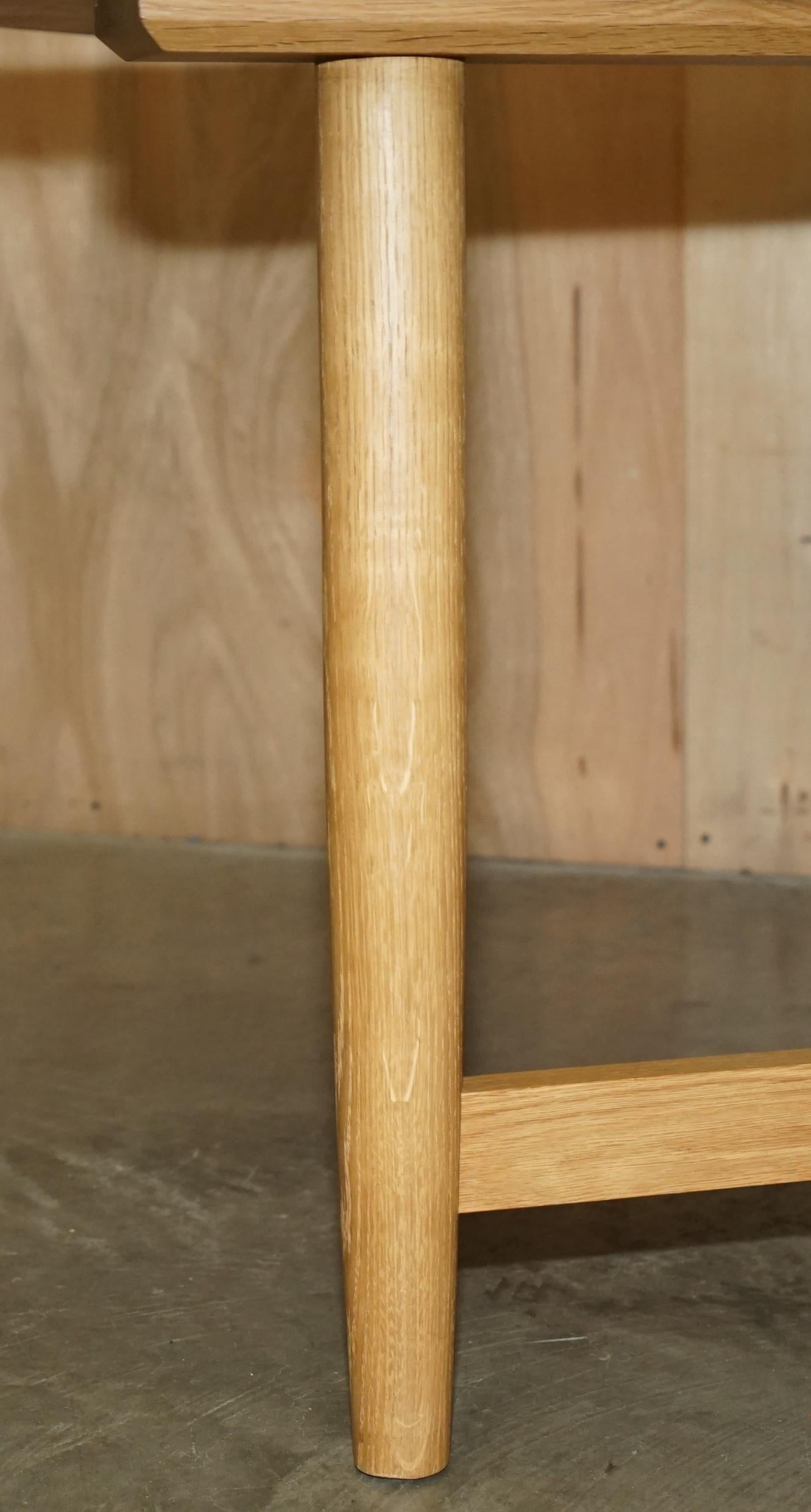 Grande table de salle à manger STUNNiNG 170 cm de large, à glissière POLLARD PIPPY BURR OAK ROUND en vente 7