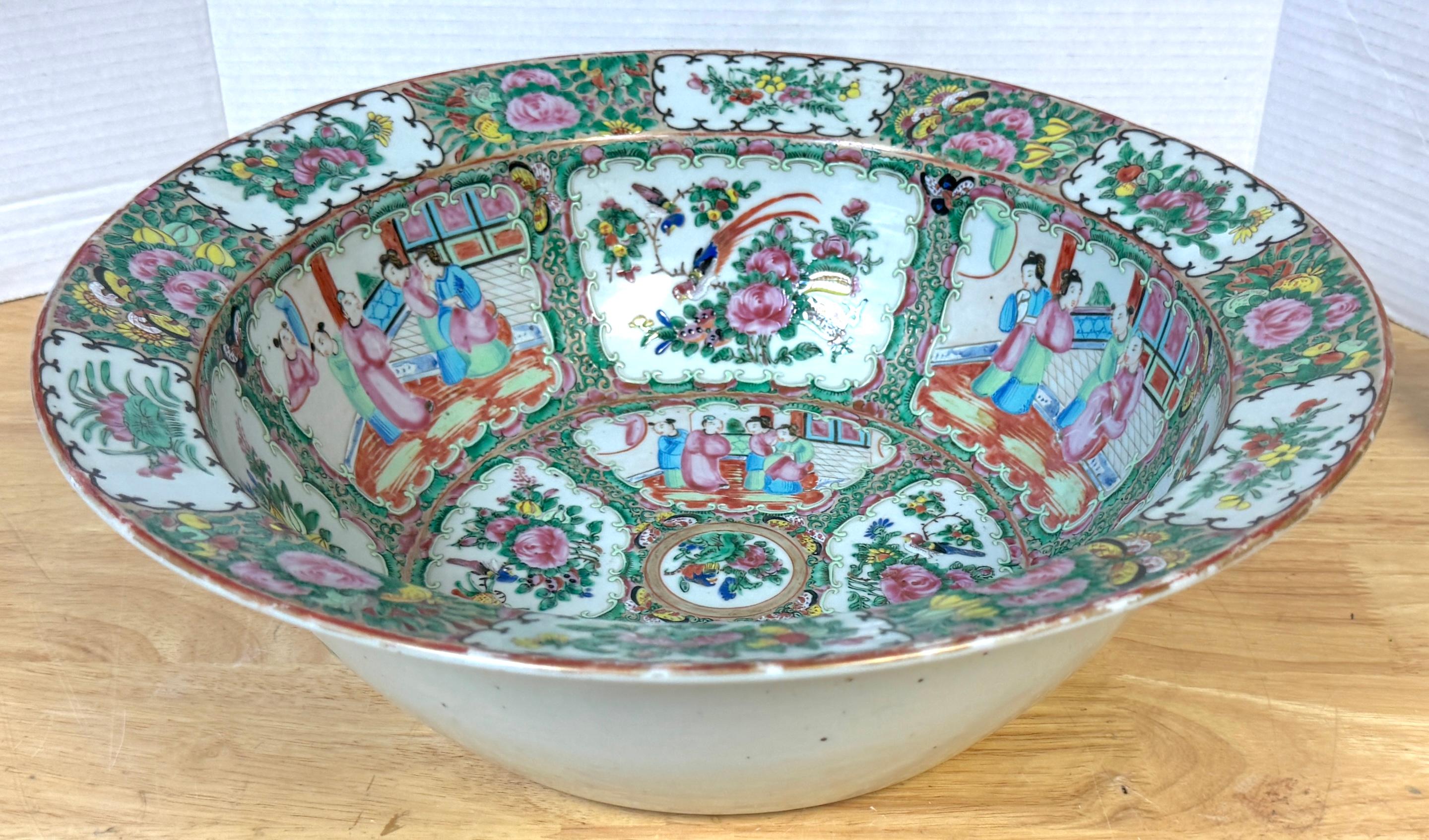 Stunning Large 19th Century Rose Medallion Rimed Bowl/Basin For Sale 7