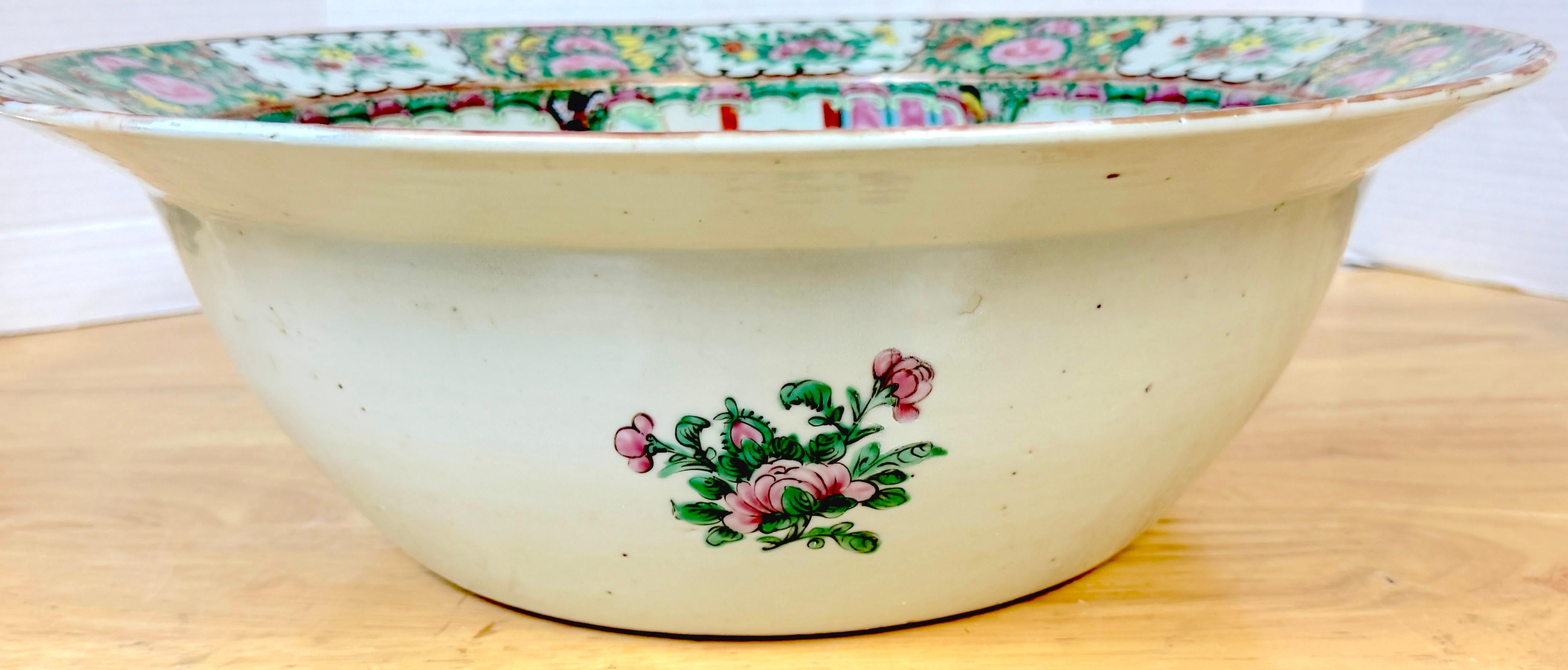 Stunning Large 19th Century Rose Medallion Rimed Bowl/Basin For Sale 9
