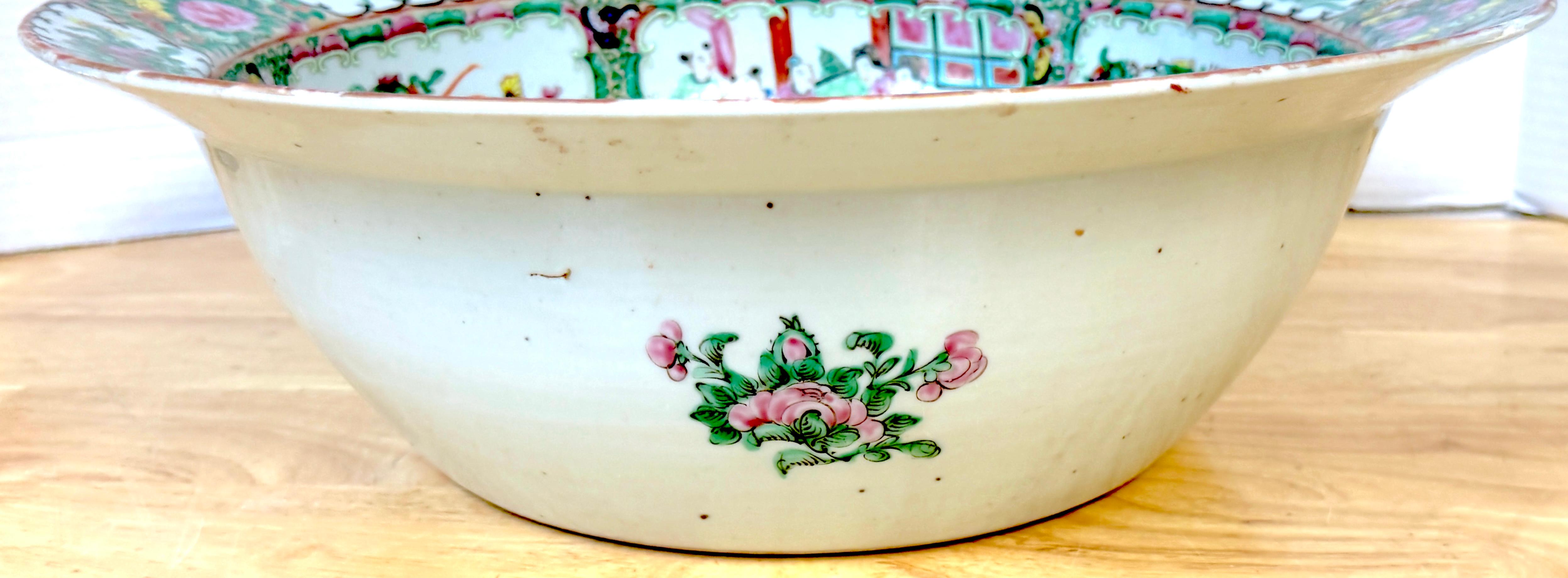 Stunning Large 19th Century Rose Medallion Rimed Bowl/Basin For Sale 11