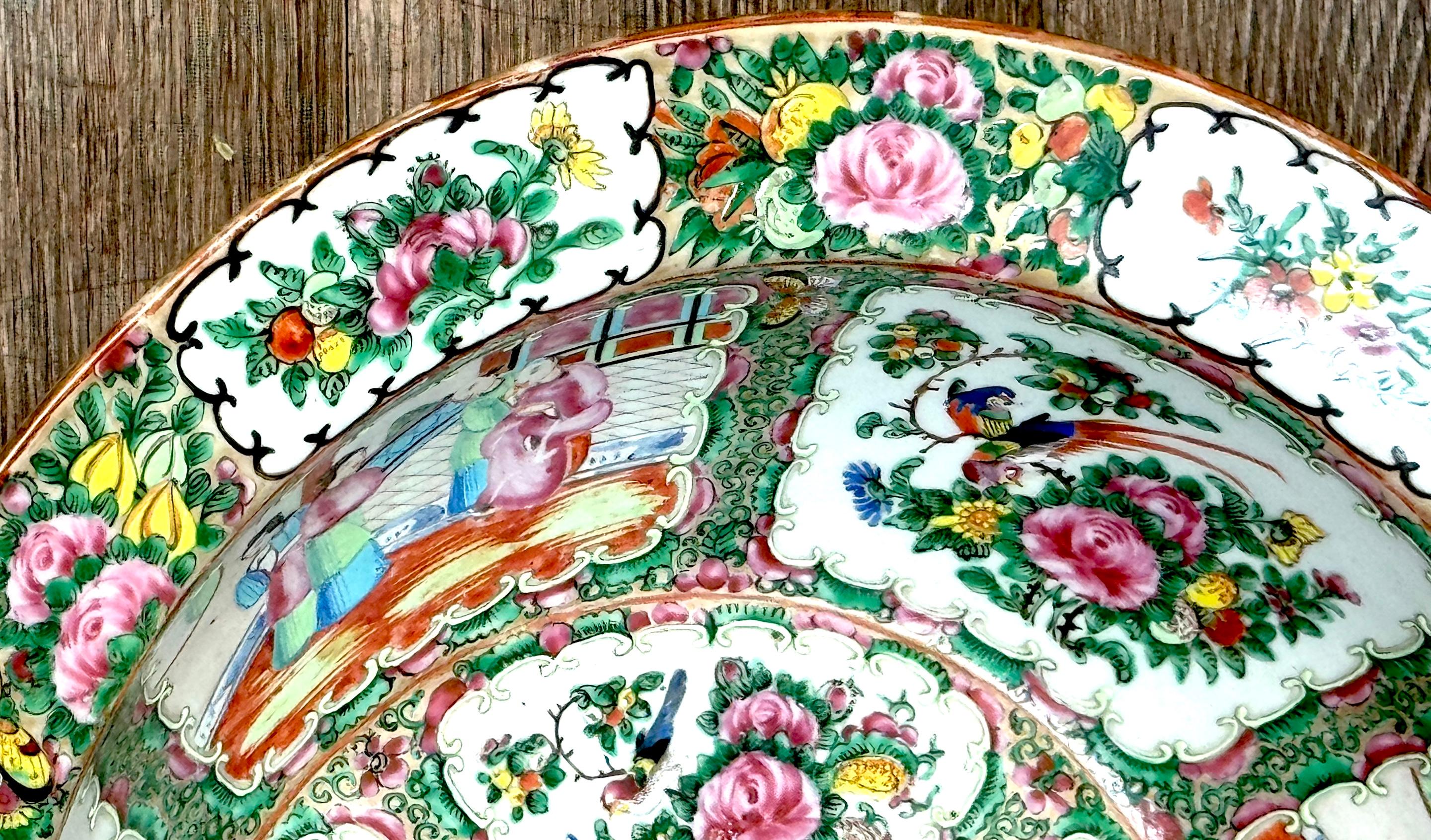Stunning Large 19th Century Rose Medallion Rimed Bowl/Basin For Sale 2