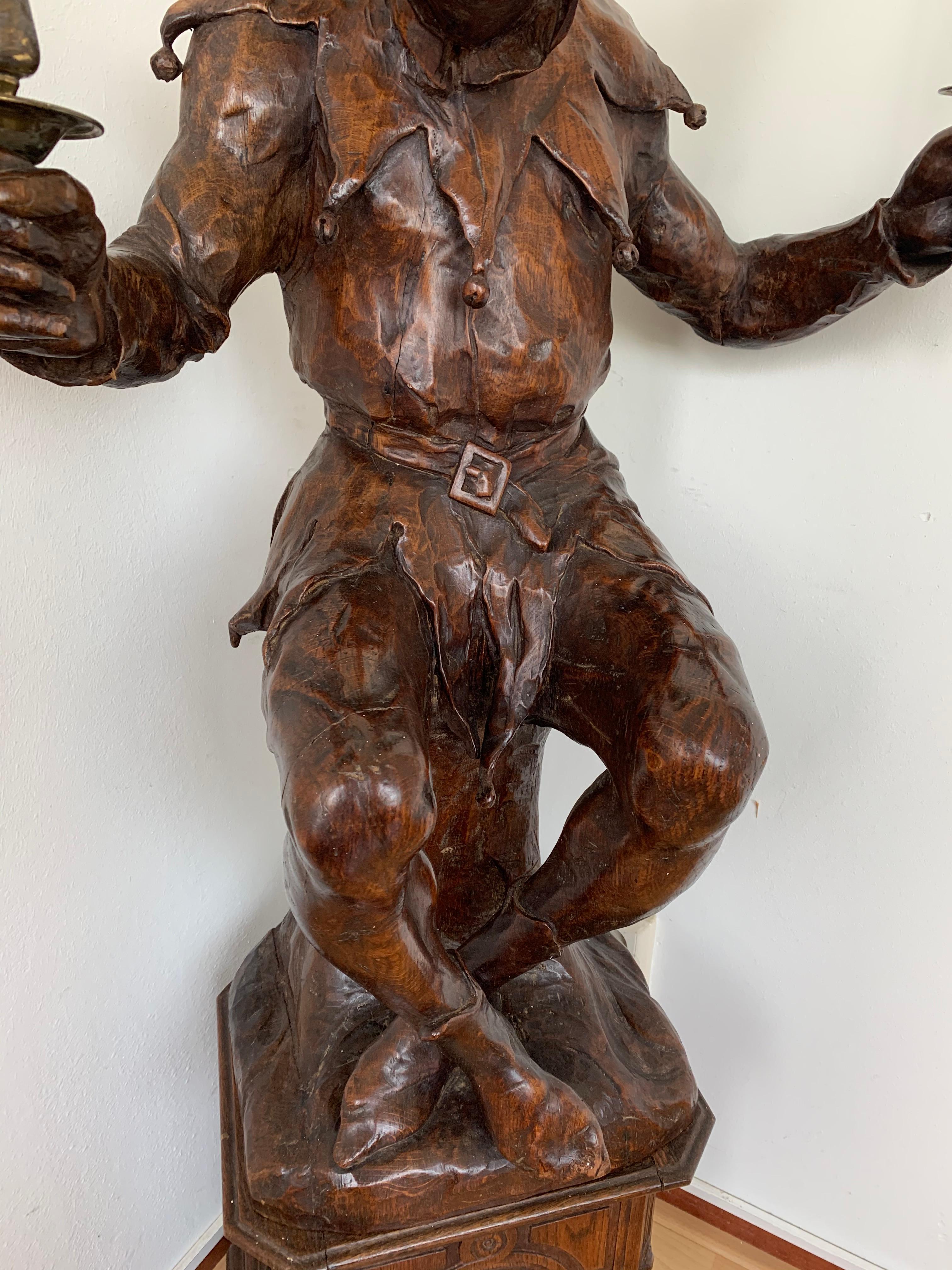 French Stunning, Large and Hand Carved Renaissance Revival Court Jester Sculpture For Sale