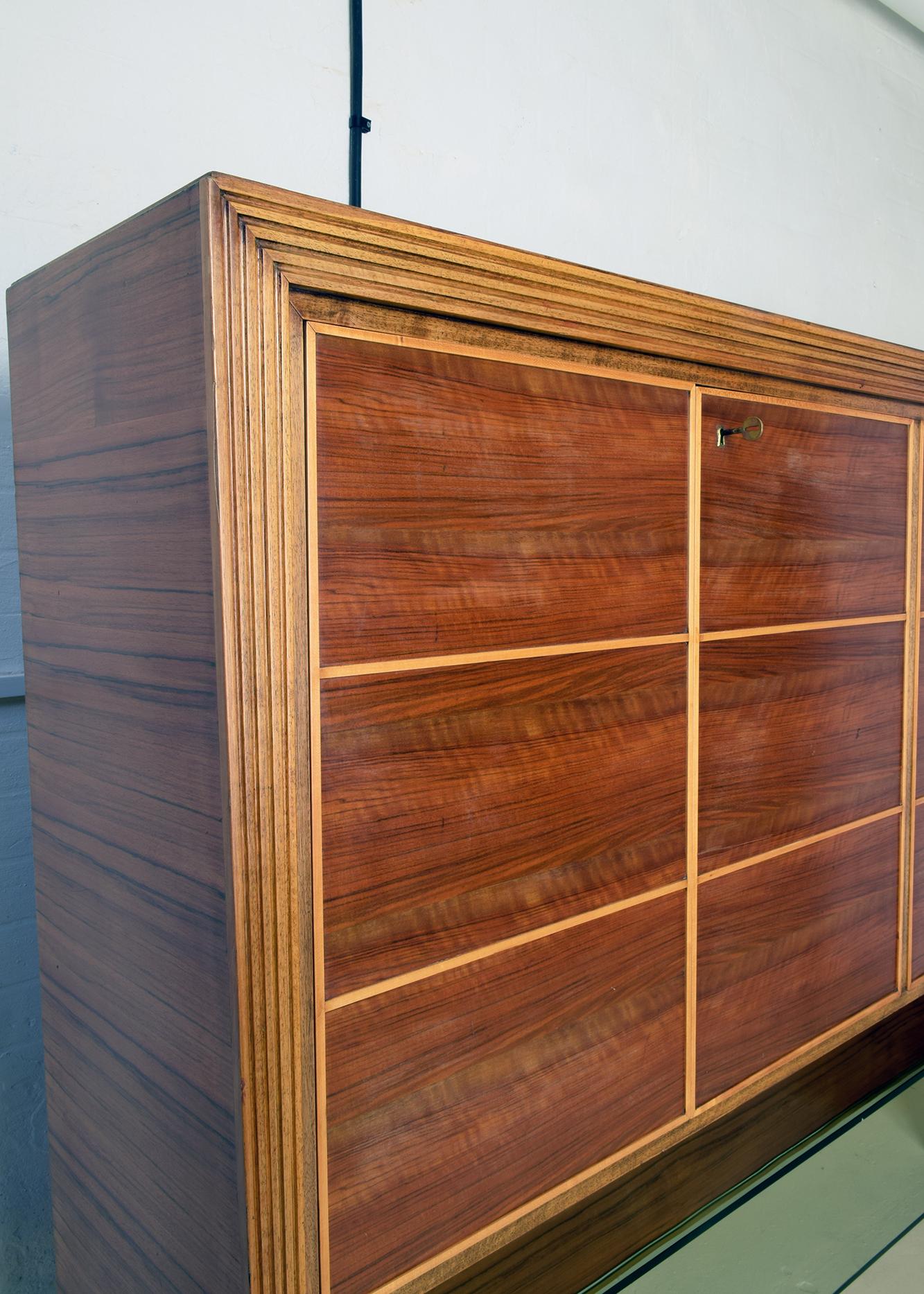 Large Cabinet by Mobili Saragoni, Milano, Style of Gio Ponti, 1930s-1940s In Good Condition In London, GB