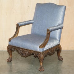 STUNNiNG LARGE CARVED GAINSBOROUGH ARMCHAIR AFTER THOMAS CHIPPENDALE 1718-1779
