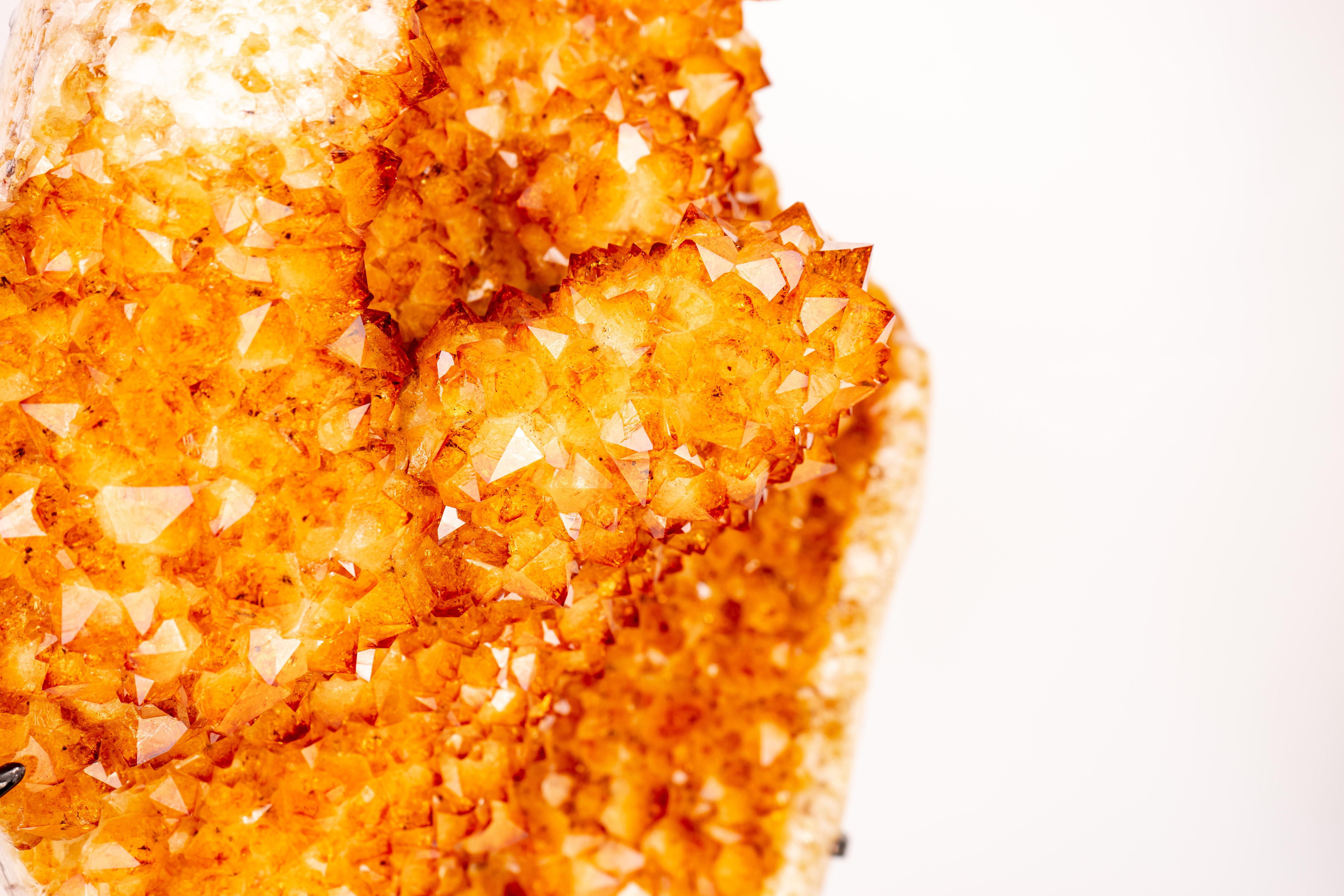 Stunning Large Citrine Crystal Cluster with Rare Stalactite Flower en Nuevo estado para la venta en Ametista Do Sul, BR