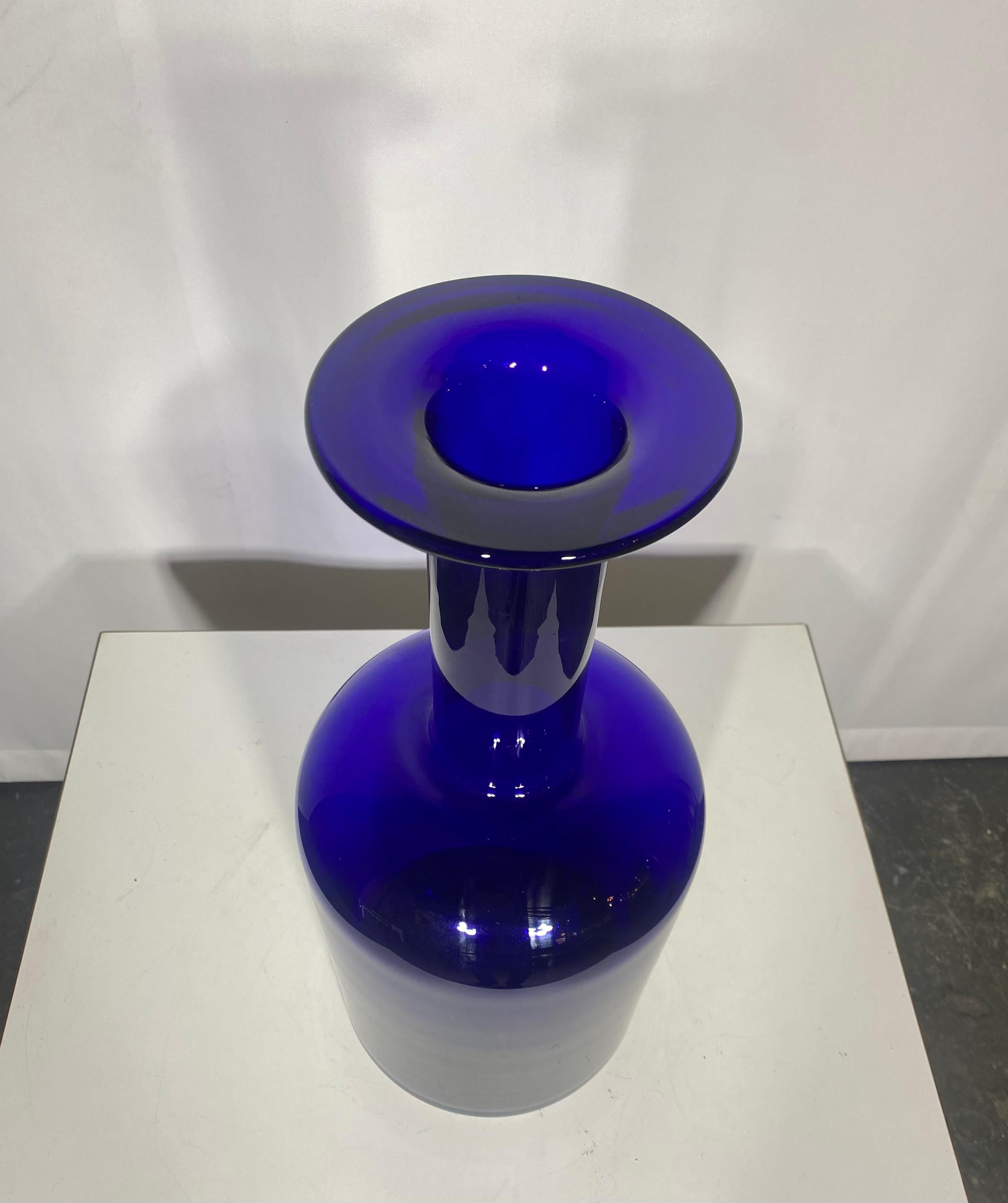 Mid-Century Modern Stunning Large Cobalt blue Vase by Otto Brauer, Holmegaard / Denmark For Sale