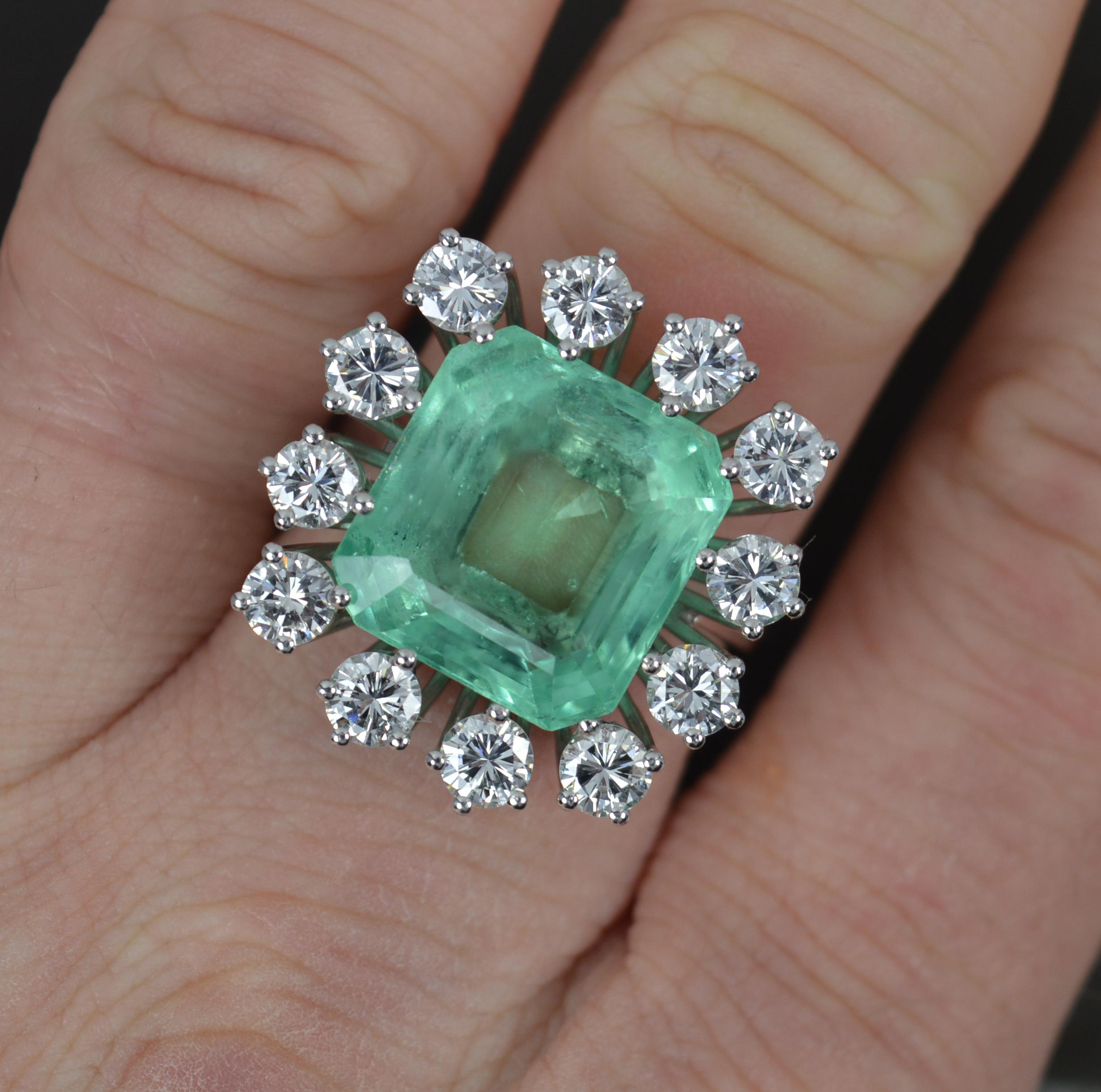 Princess Cut Stunning Large Emerald 2.5ct VS Diamond 18ct White Gold Cluster Cocktail Ring For Sale