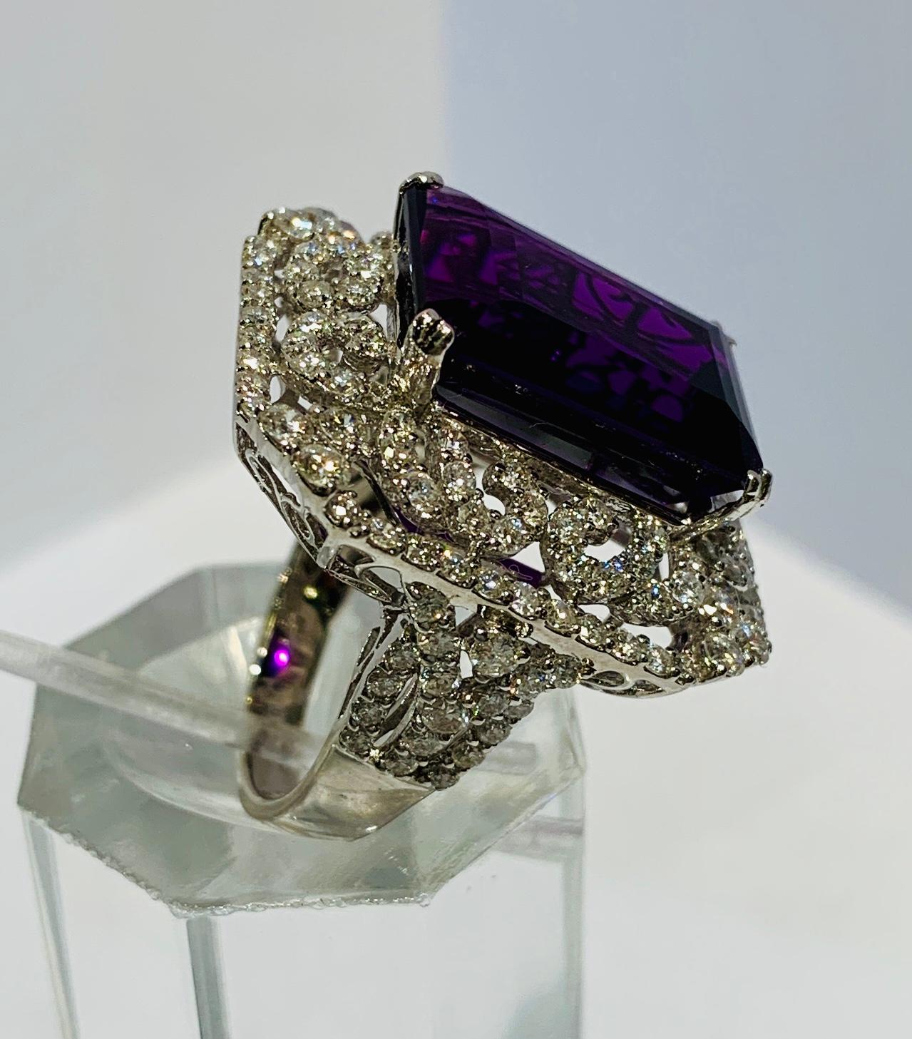 Stunning Large Emerald Cut Siberian Amethyst Diamond Ring in 18 Karat White Gold 6