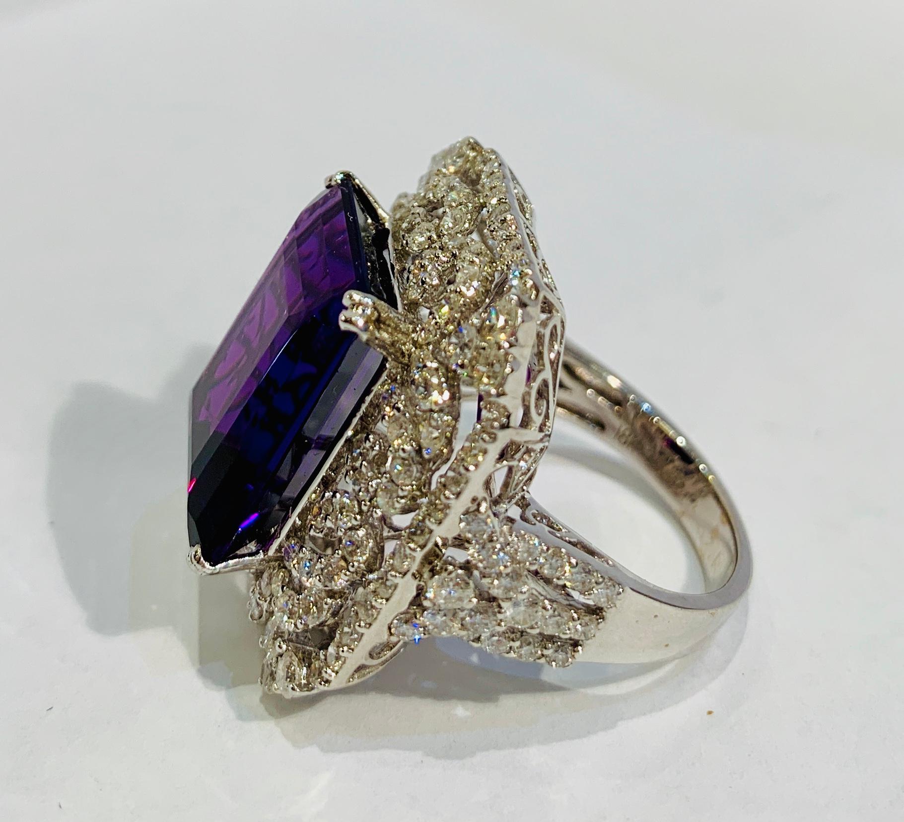 Stunning Large Emerald Cut Siberian Amethyst Diamond Ring in 18 Karat White Gold 7