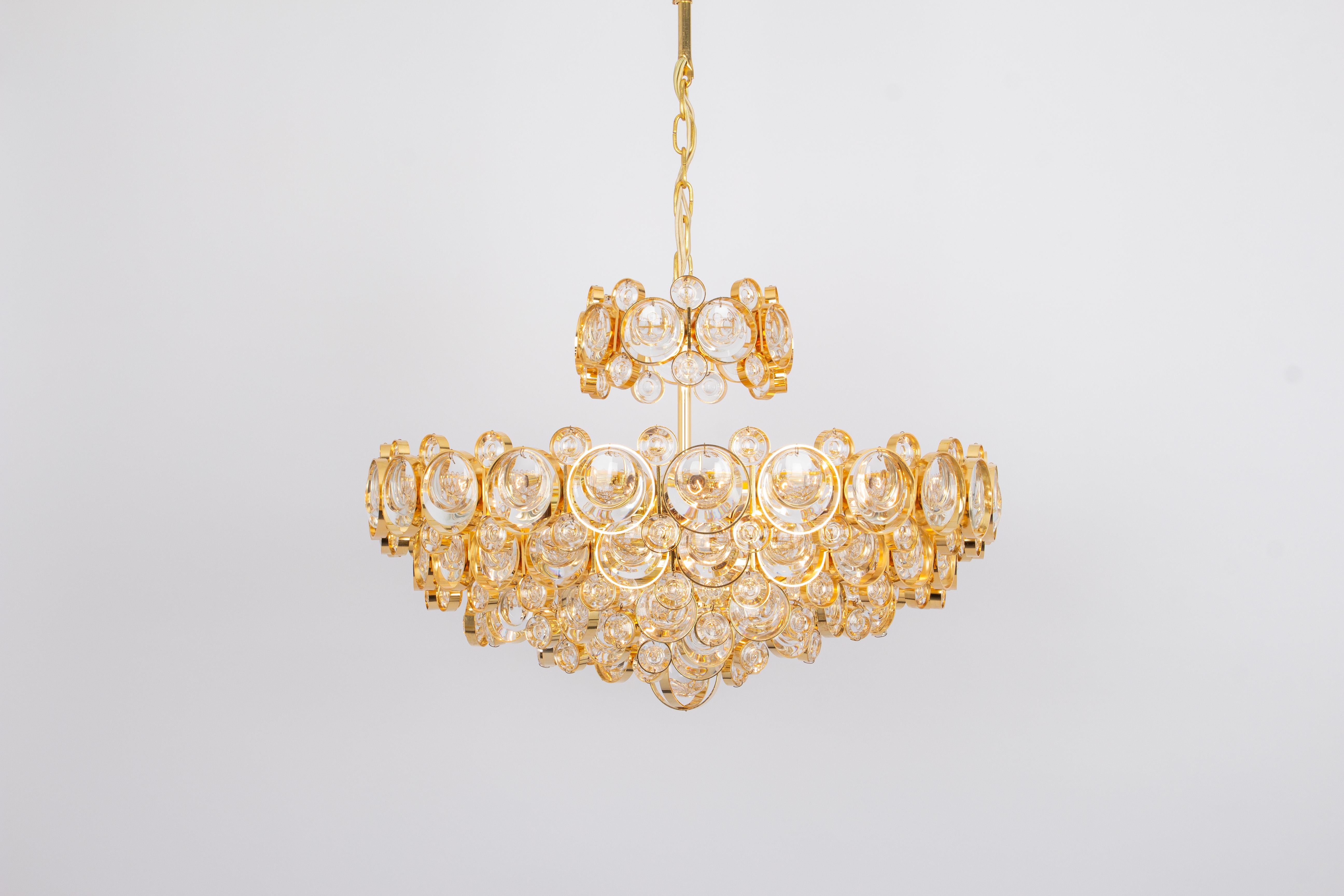 Gold Plate 1 of 2 Stunning Large Gilt Brass Chandelier, Sciolari, Palwa, Germany, 1970s For Sale