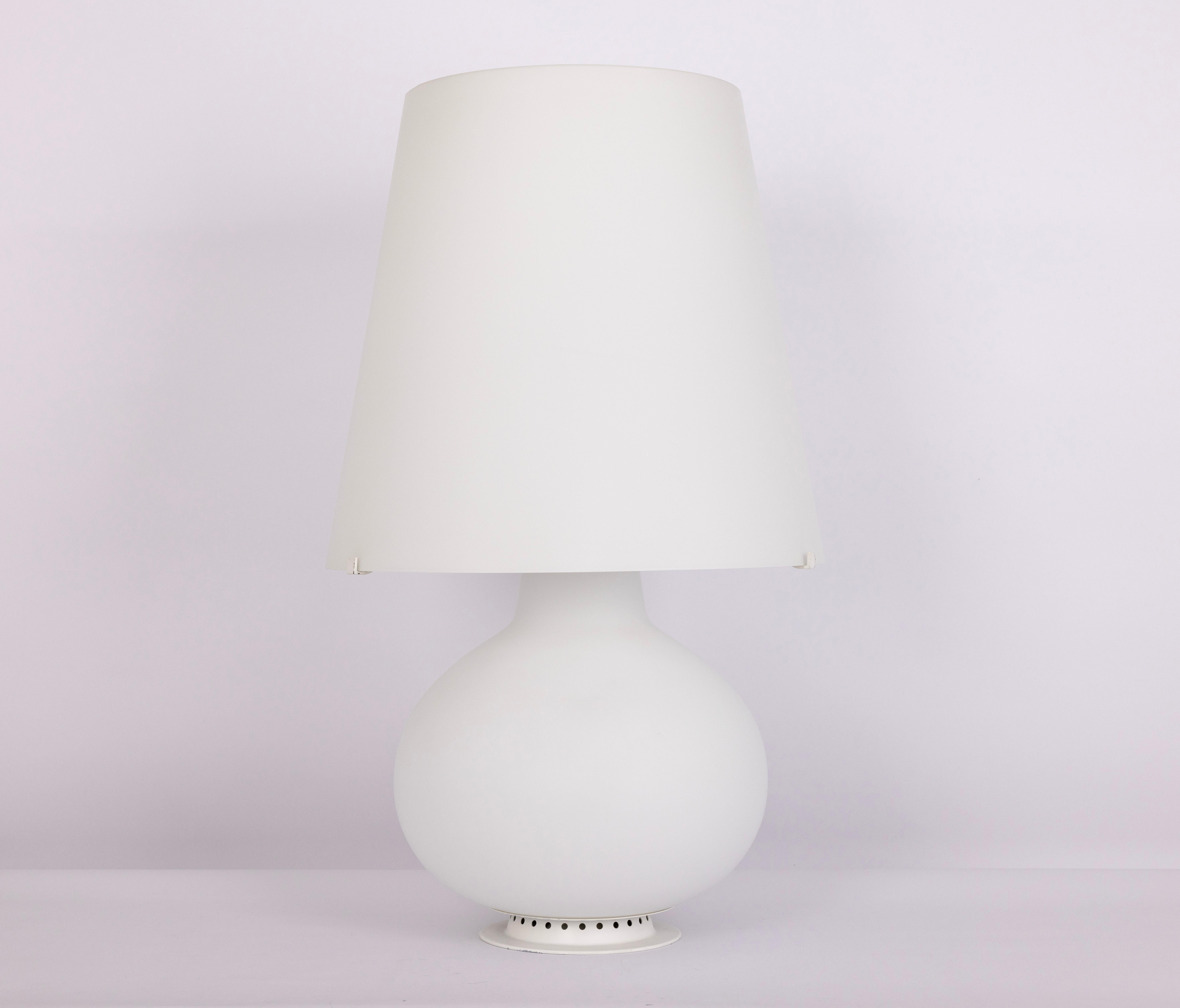 Stunning Large Glass Table Lamps by Fontana Arte, Italy , 1980s en venta 2