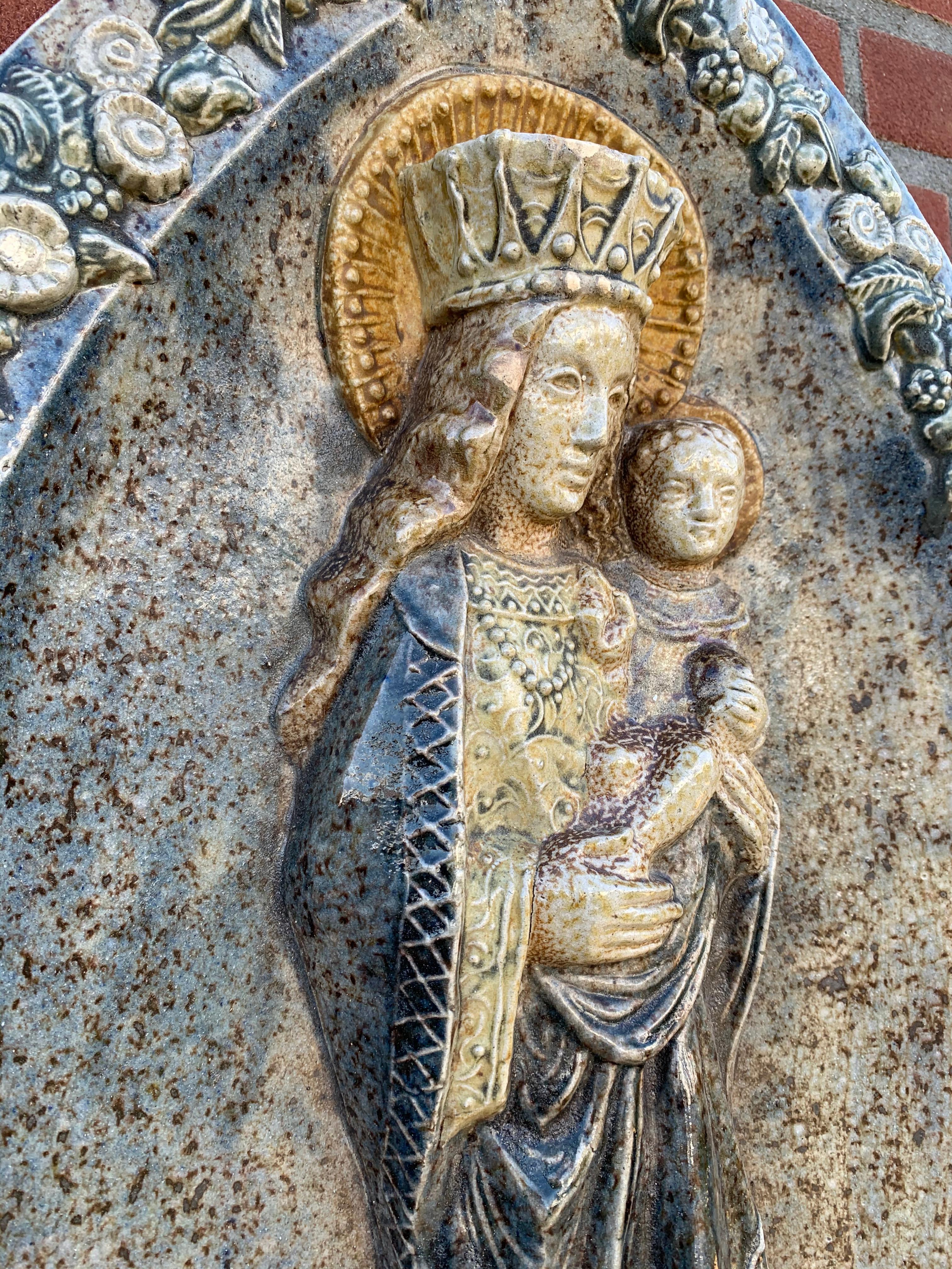 Stunning & Large, Glazed Ceramic Virgin Mary & Child Jesus Wall Plaque Sculpture 1