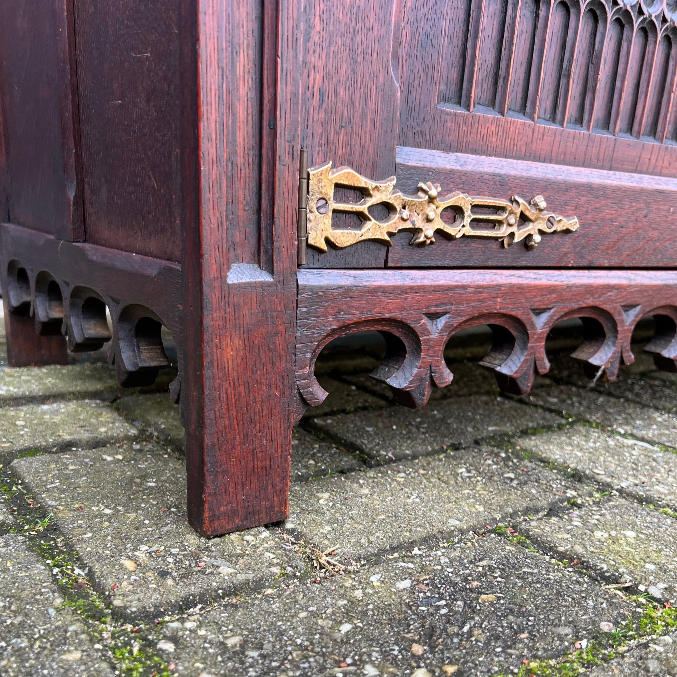 Iron Stunning & Large Gothic Revival Hand Carved Oak Bookcase / Television Cabinet For Sale