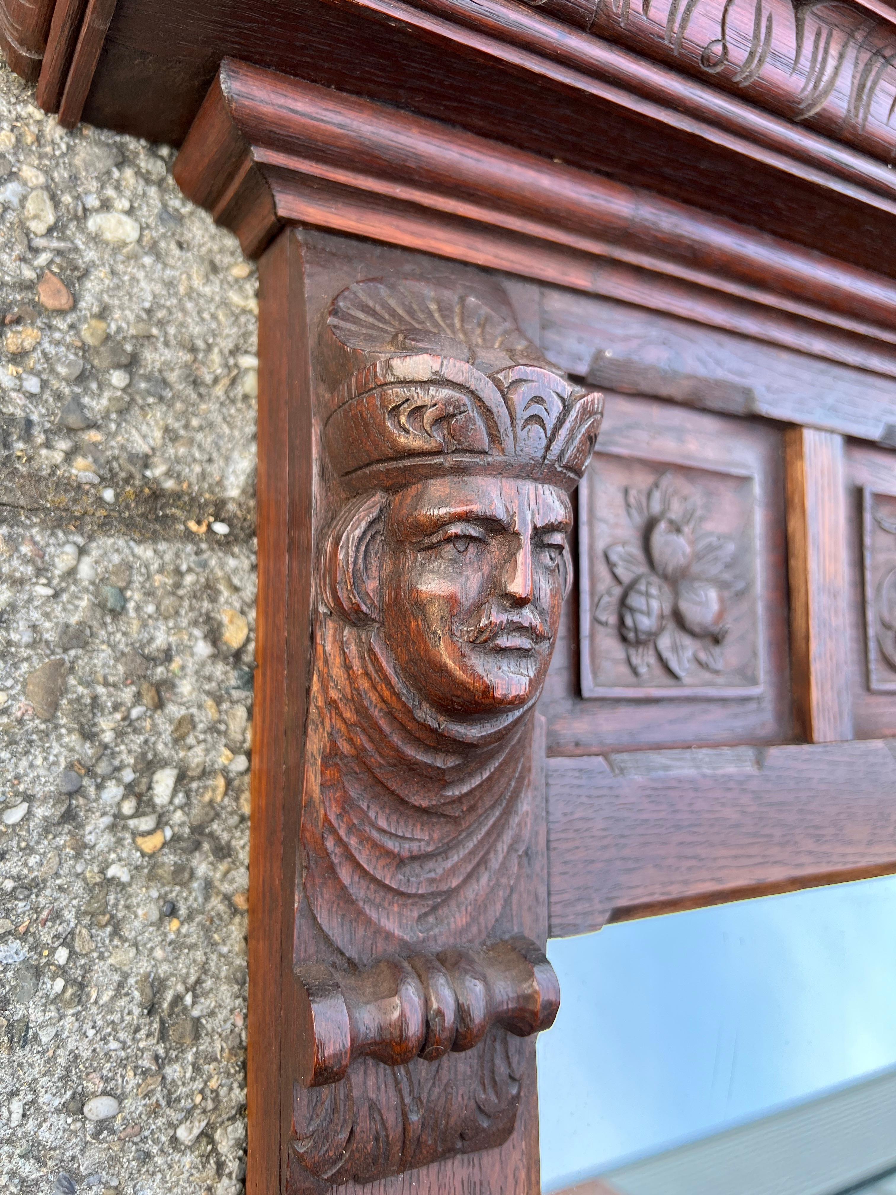 Stupendo grande specchio da parete in Oak olandese intagliato a mano con sculture di Lord, circa 1880 in vendita 2