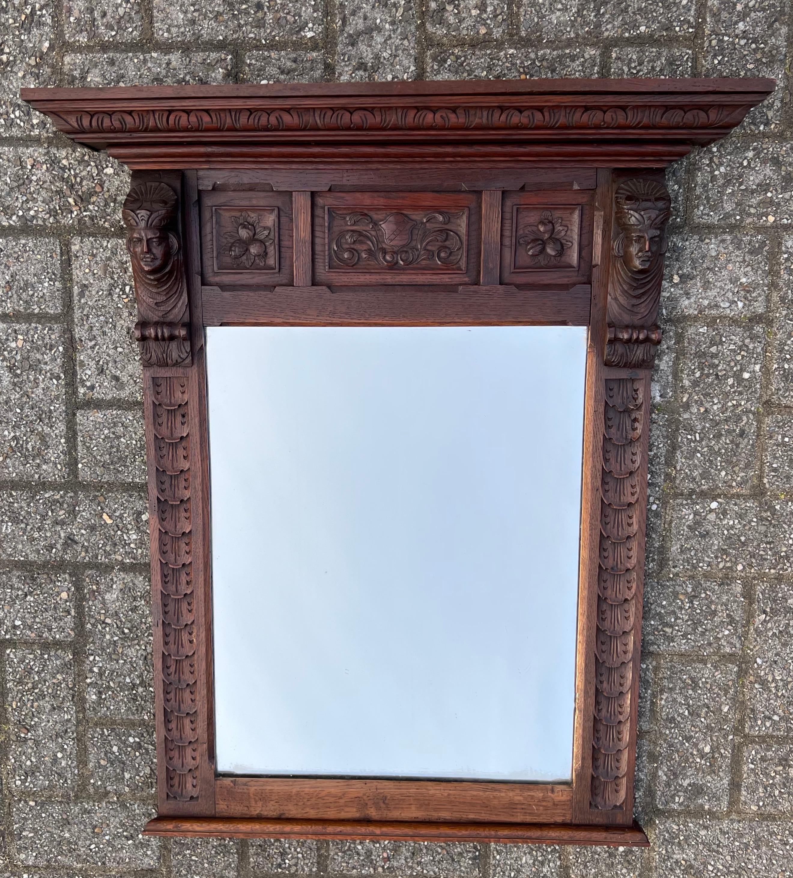 Stunning Large, Hand Carved Dutch Oak Wall Mirror W. Lord Sculptures circa 1880 In Good Condition For Sale In Lisse, NL