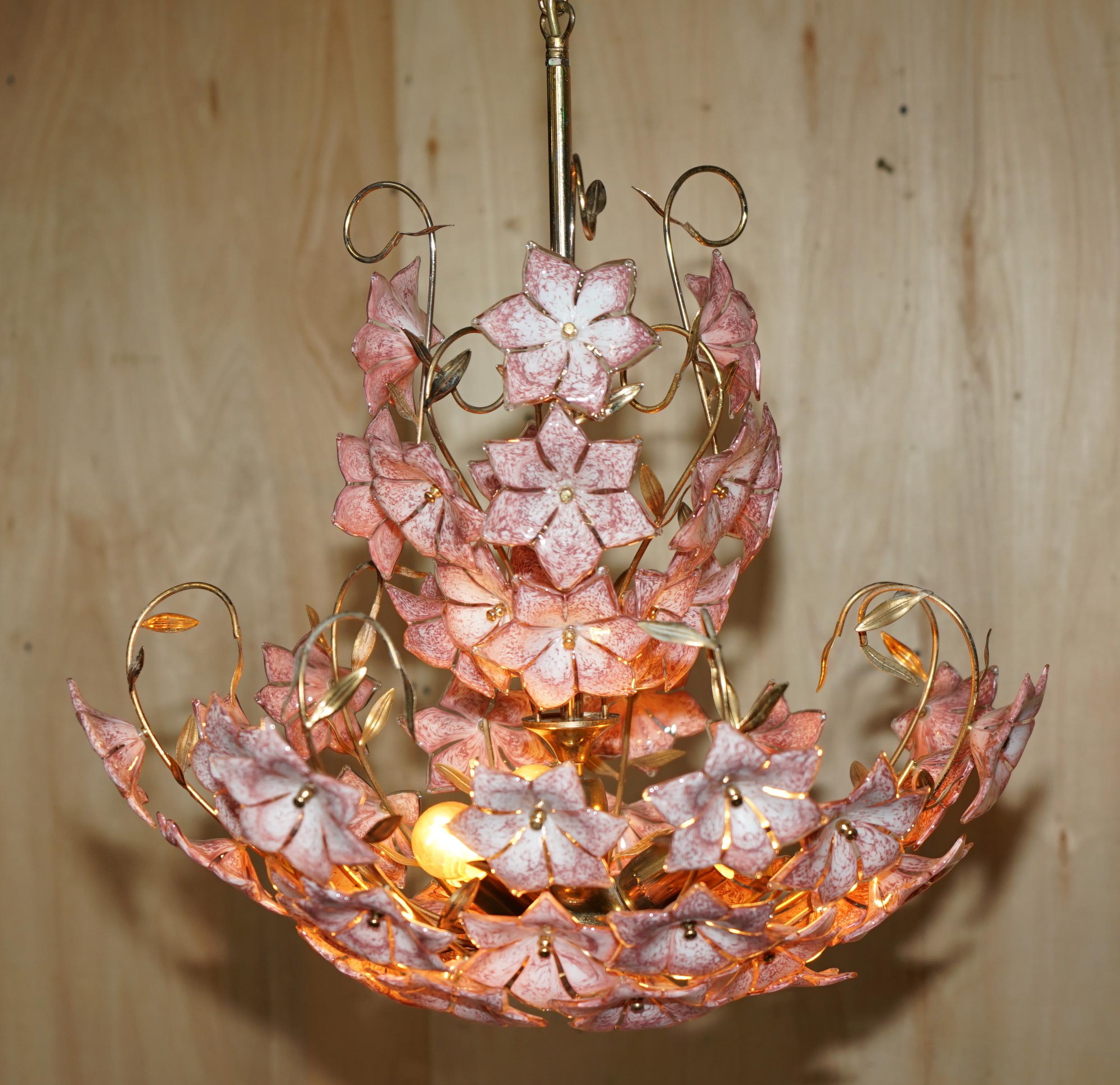 Italian STUNNING LARGE ITALIAN MURANO ROSE GLASS MiD CENTURY MODERN FLORAL CHANDELIER For Sale