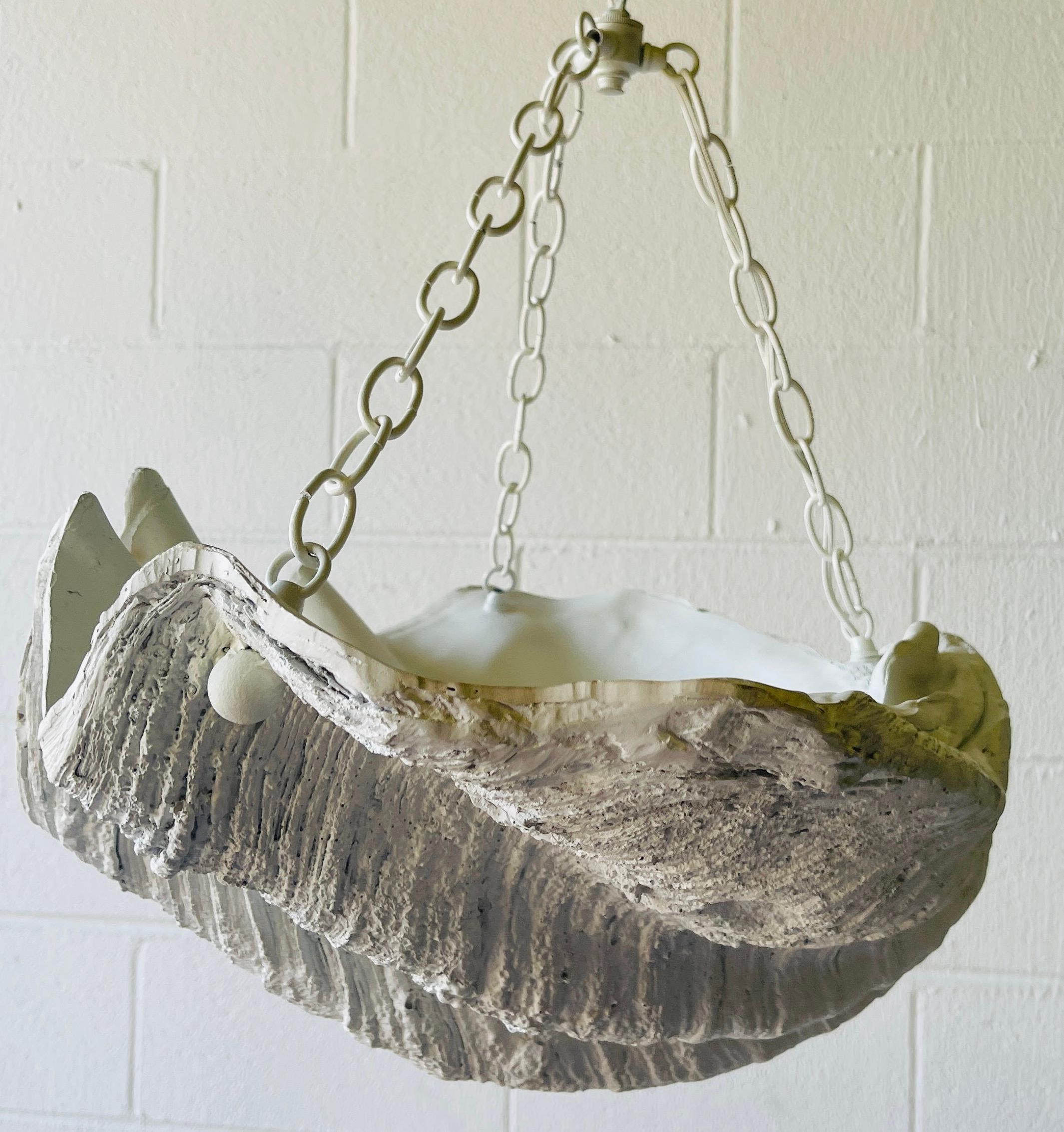 Stunning Large Scale Serge Roche Style Clam Shell Chandelier, Circa 1960s For Sale 1