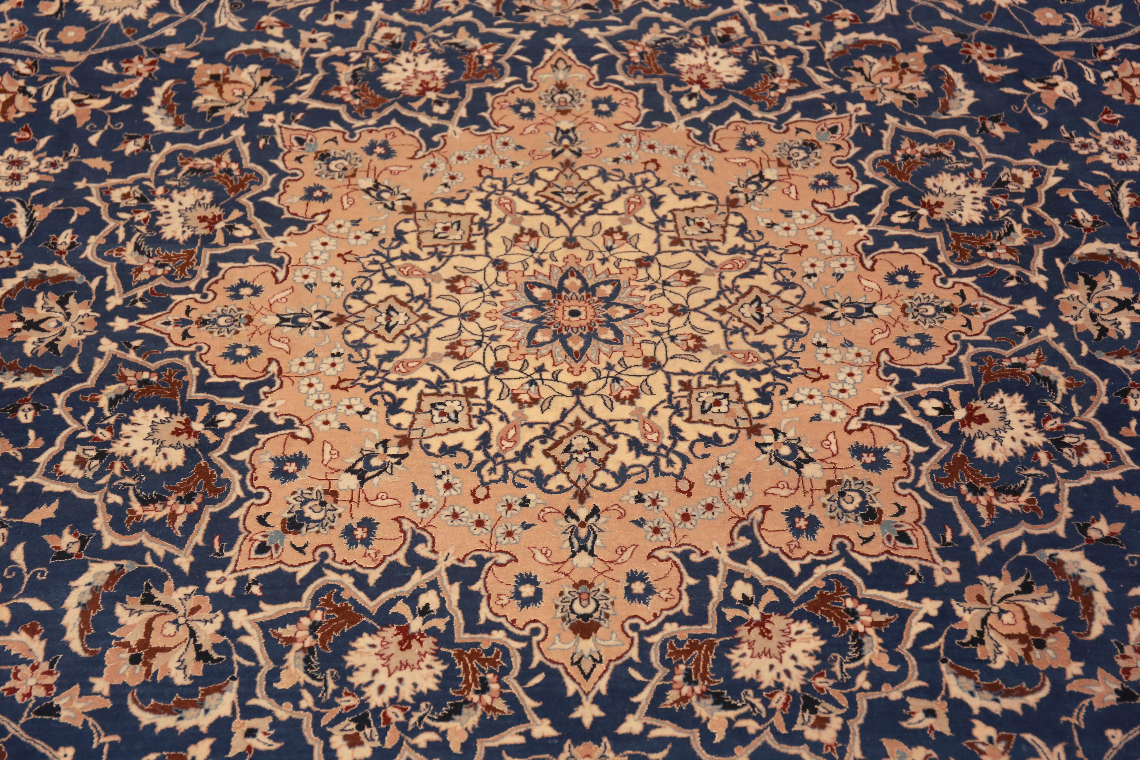Stunning Large Silk And Wool Fine Vintage Persian Nain Area Rug 10'6