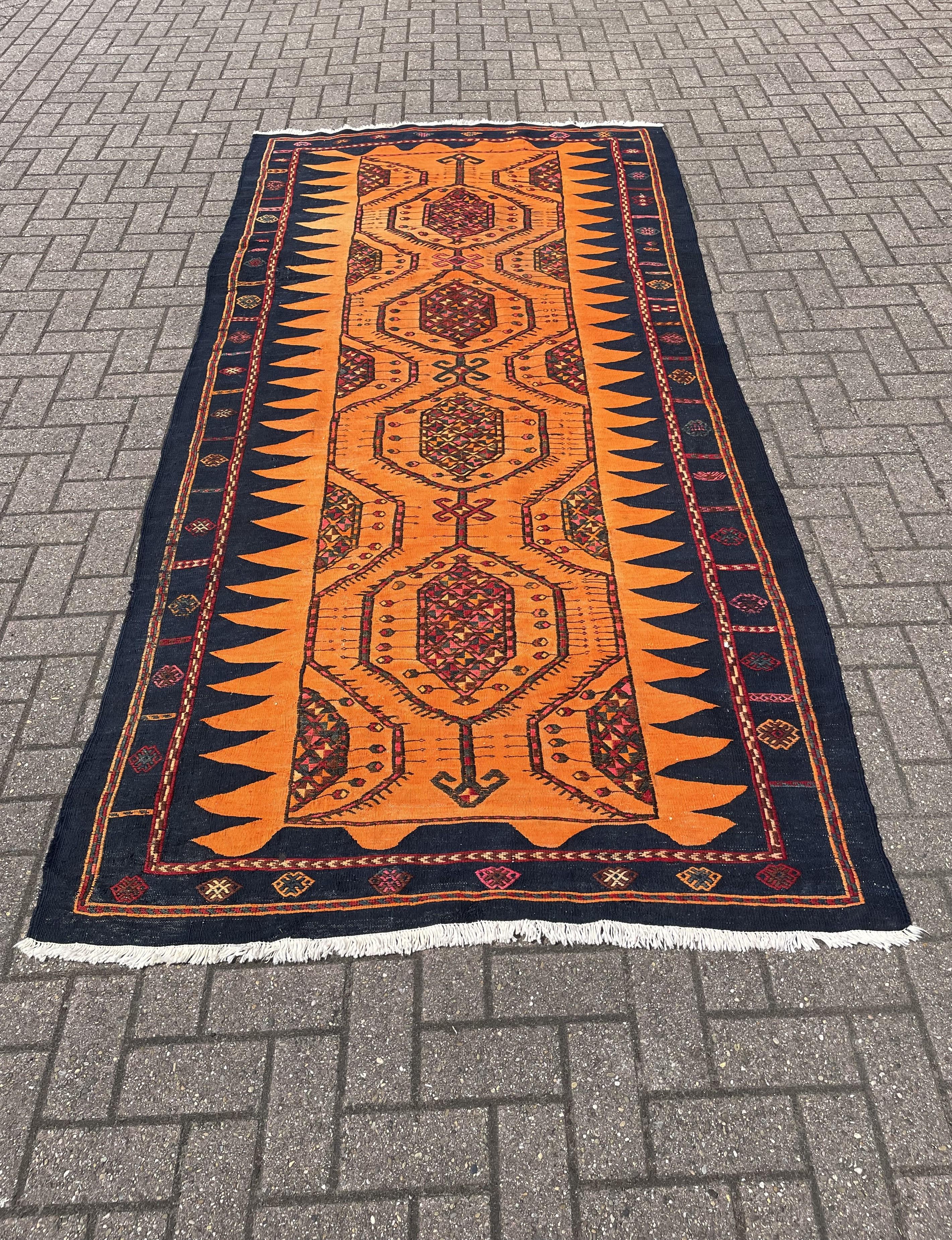 Stunning & Large Size Hand Knotted Kilim Rug Midcentury Design w. Vibrant Colors For Sale 3