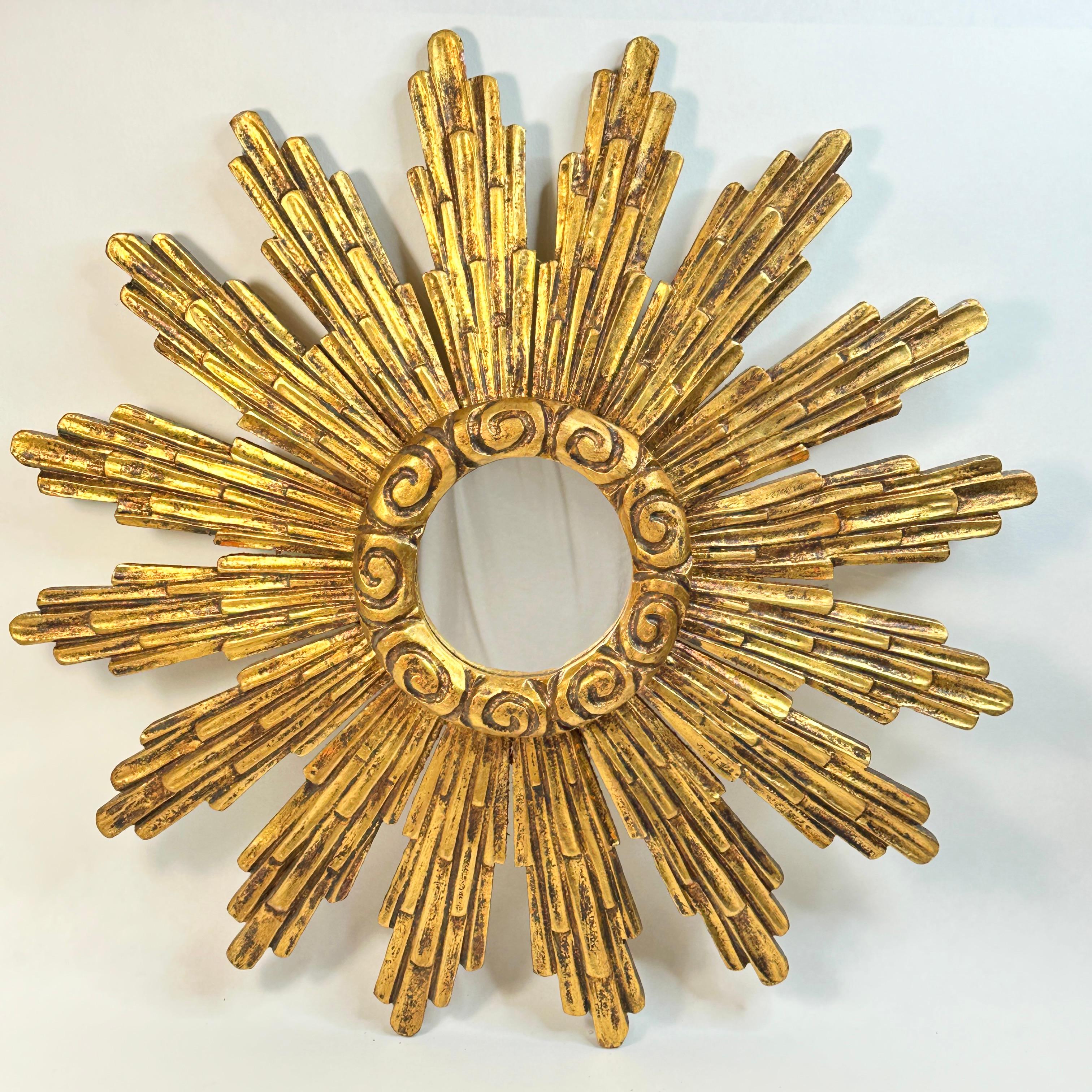 Stunning large Starburst Sunburst Gilded Wood Mirror, Germany circa 1950s For Sale 8