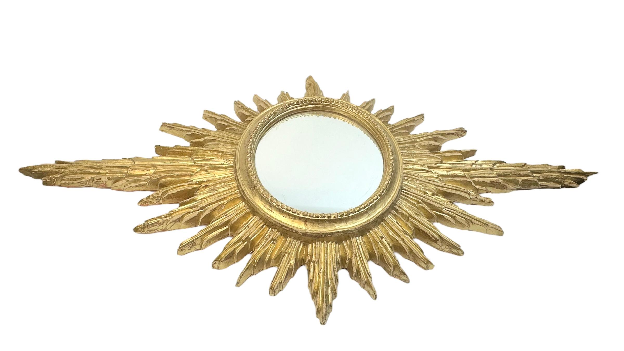 Stunning Large Sunburst Starburst Mirror Gilded Wood, Italy, circa 1900s For Sale 5