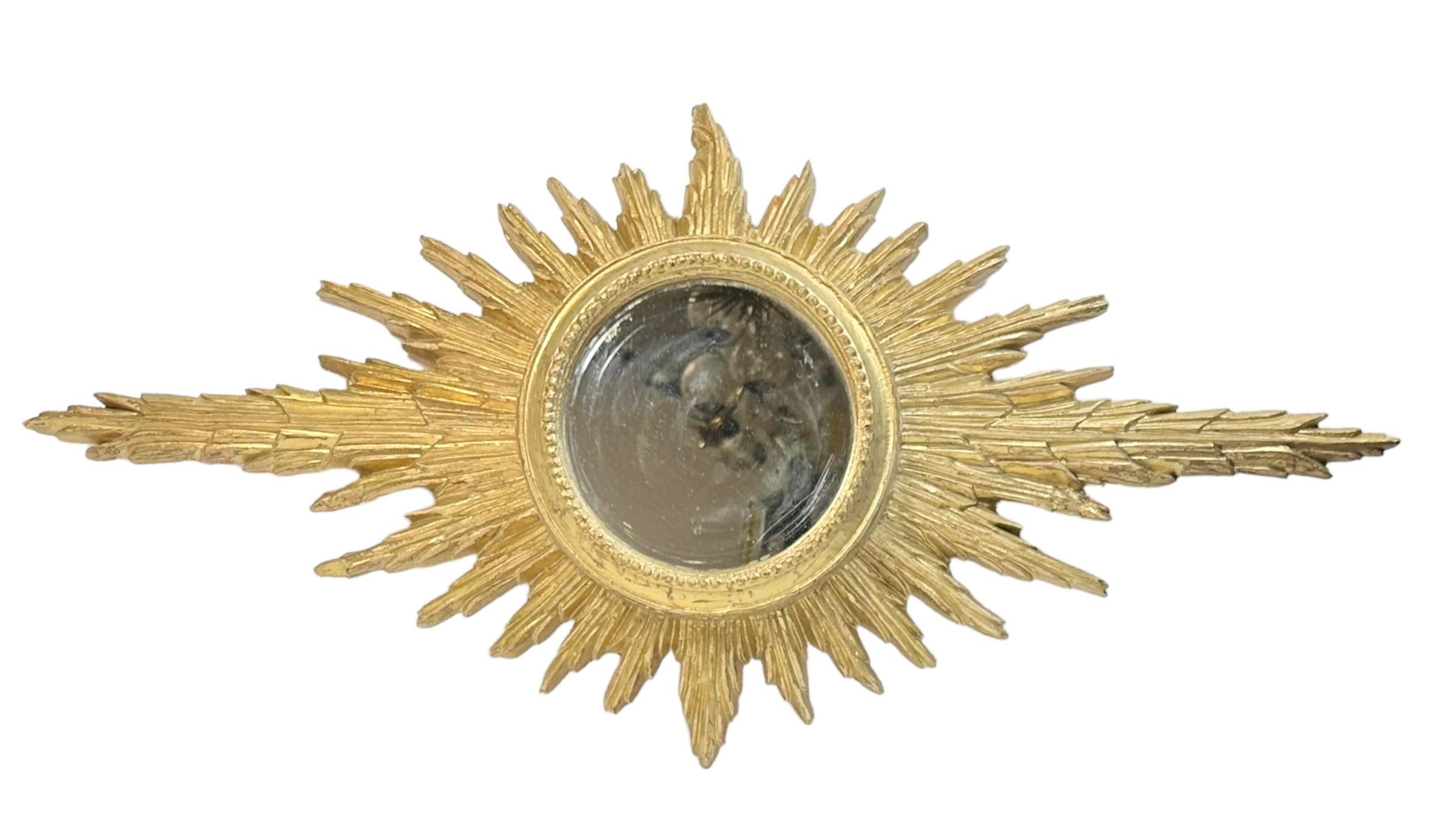 Doré Superbe grand miroir en étoile en bois doré, Italie, vers 1900 en vente