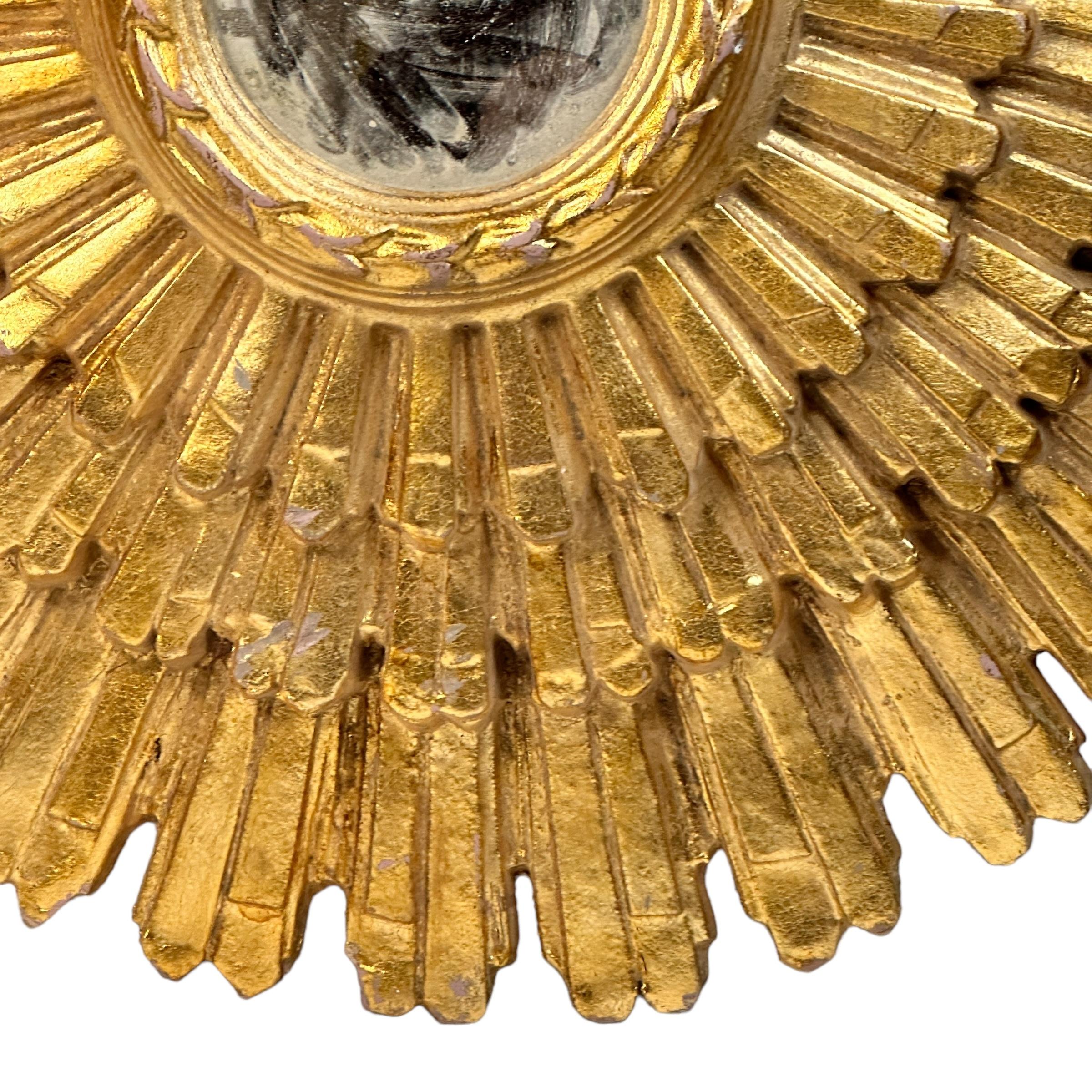 Atemberaubende große Sunburst Starburst Spiegel vergoldetes Holz, Italien, um 1950s (Hollywood Regency) im Angebot