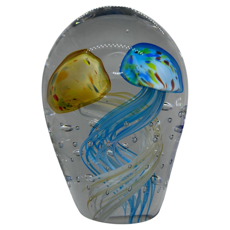 Beautiful stunning large Murano hand blown aquarium design Italian art glass sculpture. Showing two Jellyfish inside, in two different colors, floating on controlled bubbles. A beautiful nice addition at your table, credenza or side board. Signed by