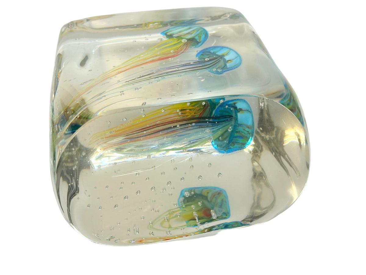 Atemberaubendes großes Aquarium aus italienischem Murano-Kunstglas mit zwei Jelly-Fischen, signiert 2
