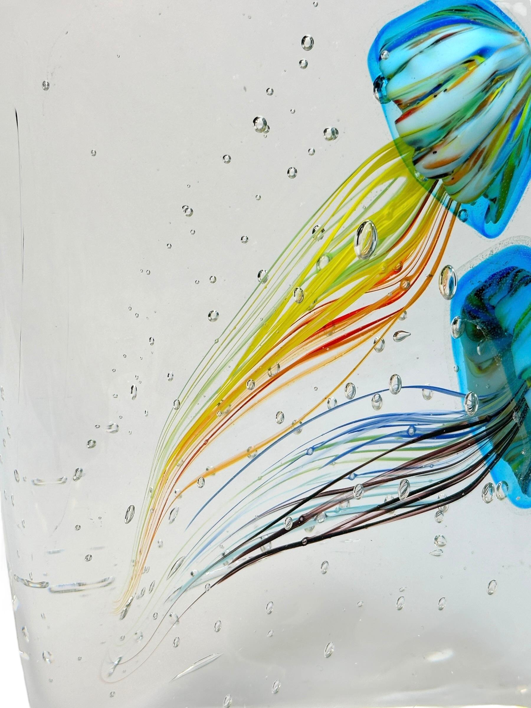 Atemberaubendes großes Aquarium aus italienischem Murano-Kunstglas mit zwei Jelly-Fischen, signiert (Glaskunst)