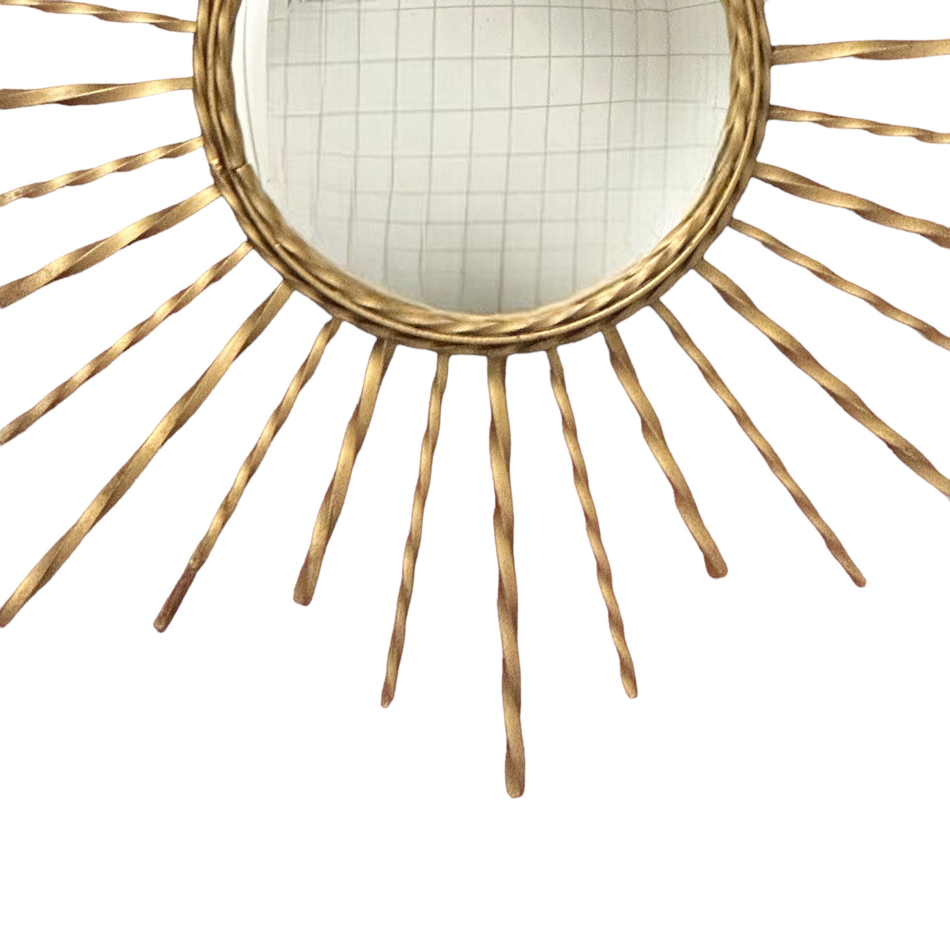 Stunning Large Vallauris Style Starburst Sunburst Convex Mirror Wall Lamp 1950s In Good Condition For Sale In Nuernberg, DE
