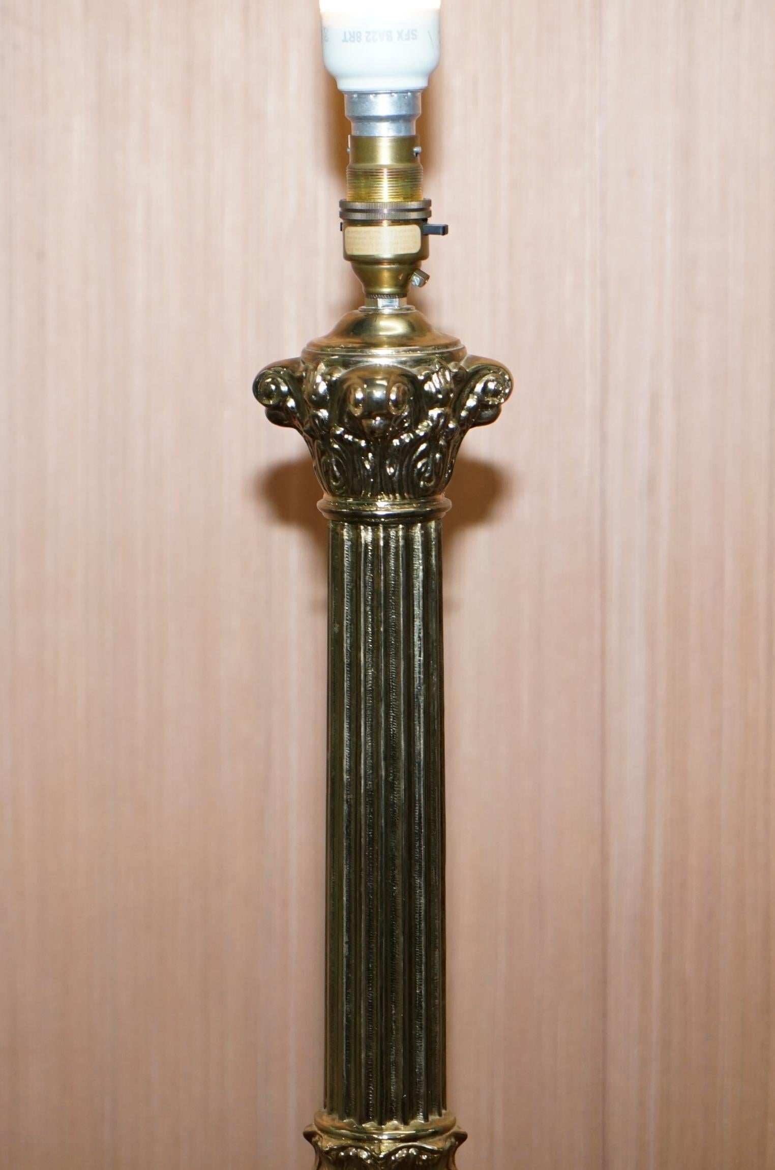English Stunning Large Vintage Brass Corinthian Pillared Lamp with Cushion Curved Edges