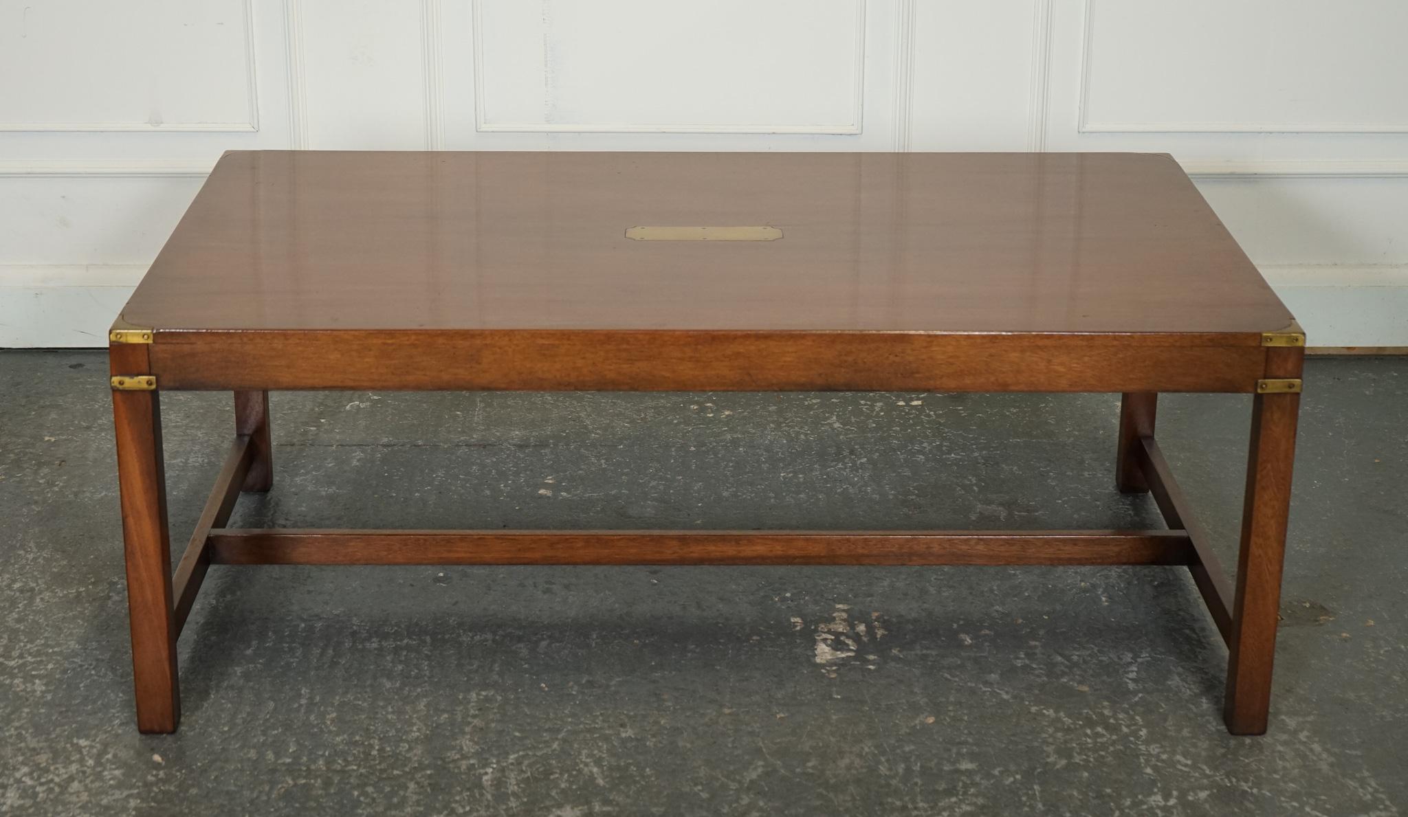STUNNING LARGE VINTAGE HARRODS LONDON KENNEDY MILITARY CAMPAiGN COFFEE TABLE (Britisch) im Angebot