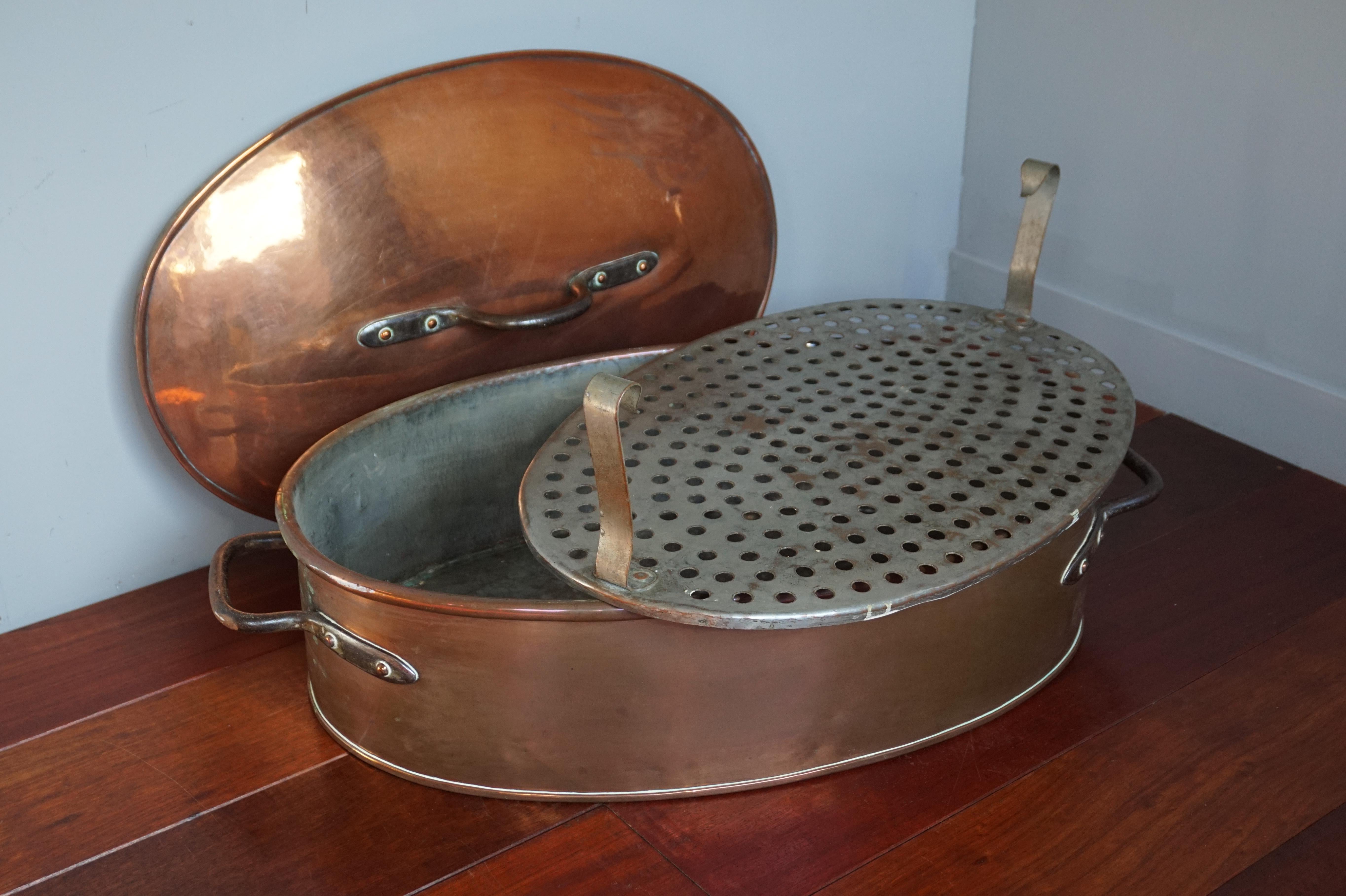 Stunning & Largest Ever Pair of Antique Copper Pans for Wild Roast in Late 1700s For Sale 6