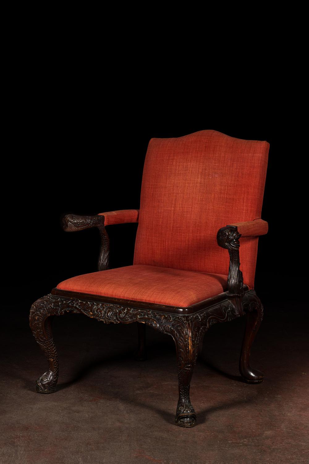 Stunning Late 19th Century Carved Mahogany Gainsborough Armchair For Sale 4