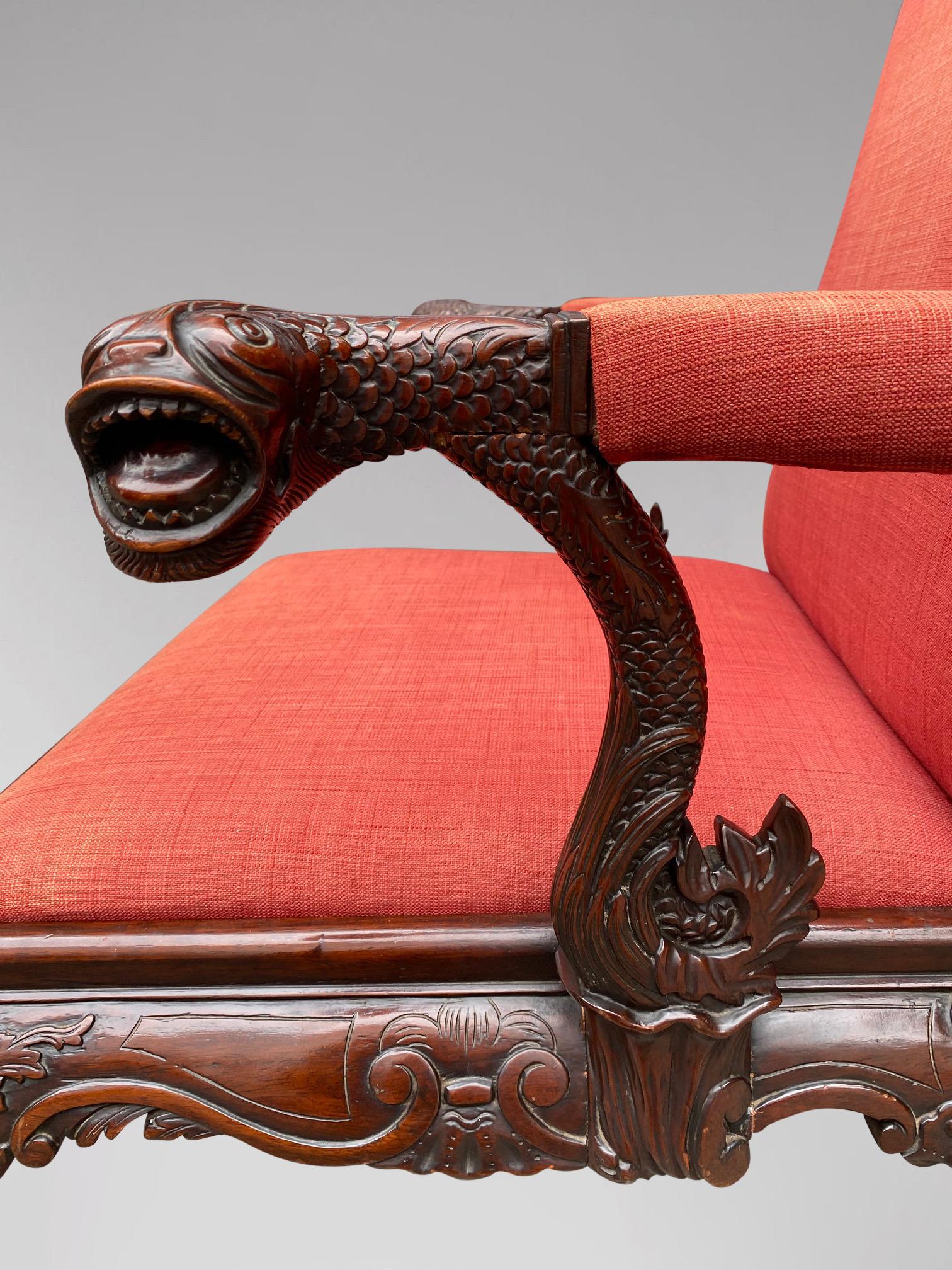 Atemberaubender geschnitzter Gainsborough-Sessel aus Mahagoni aus dem späten 19. Jahrhundert (Polster) im Angebot