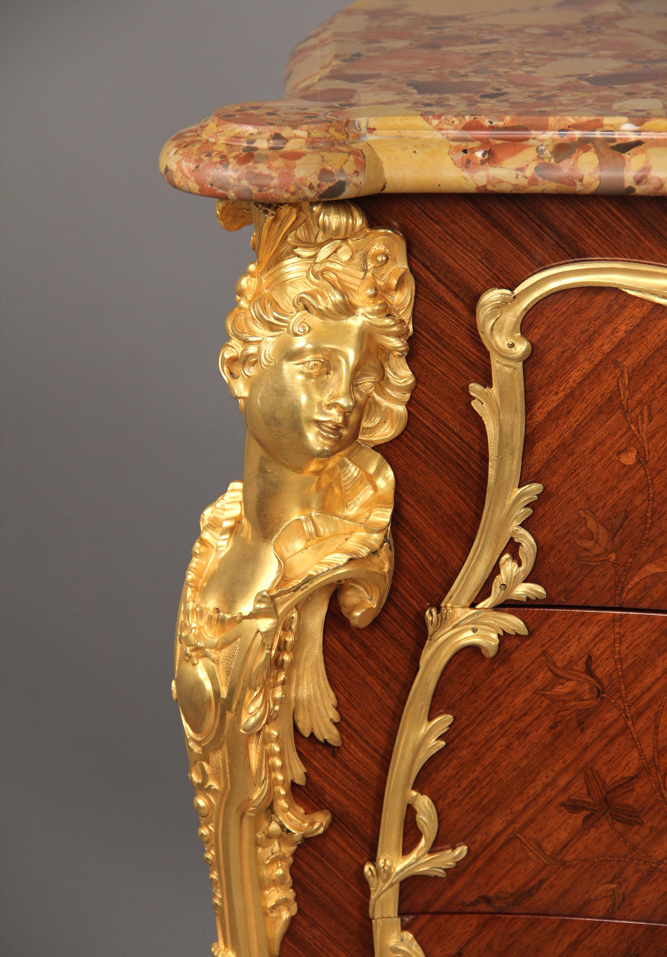 Stunning Late 19th Century Gilt Bronze Mounted Marquetry Cabinet -François Linke Francés en venta
