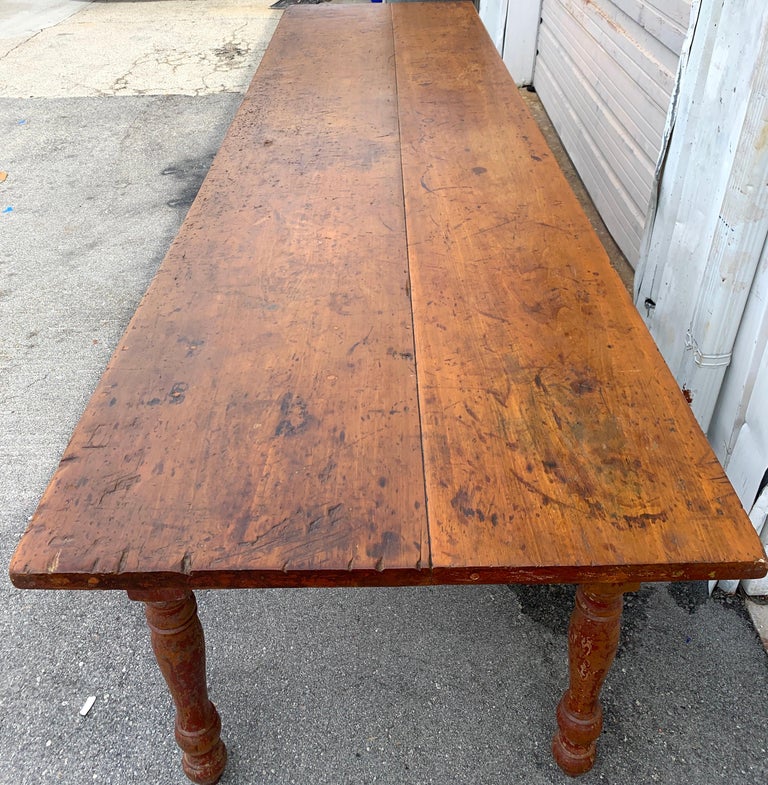 Stunning Late 19th Century Southern Red Paint and Chestnut Farm Table For Sale 3