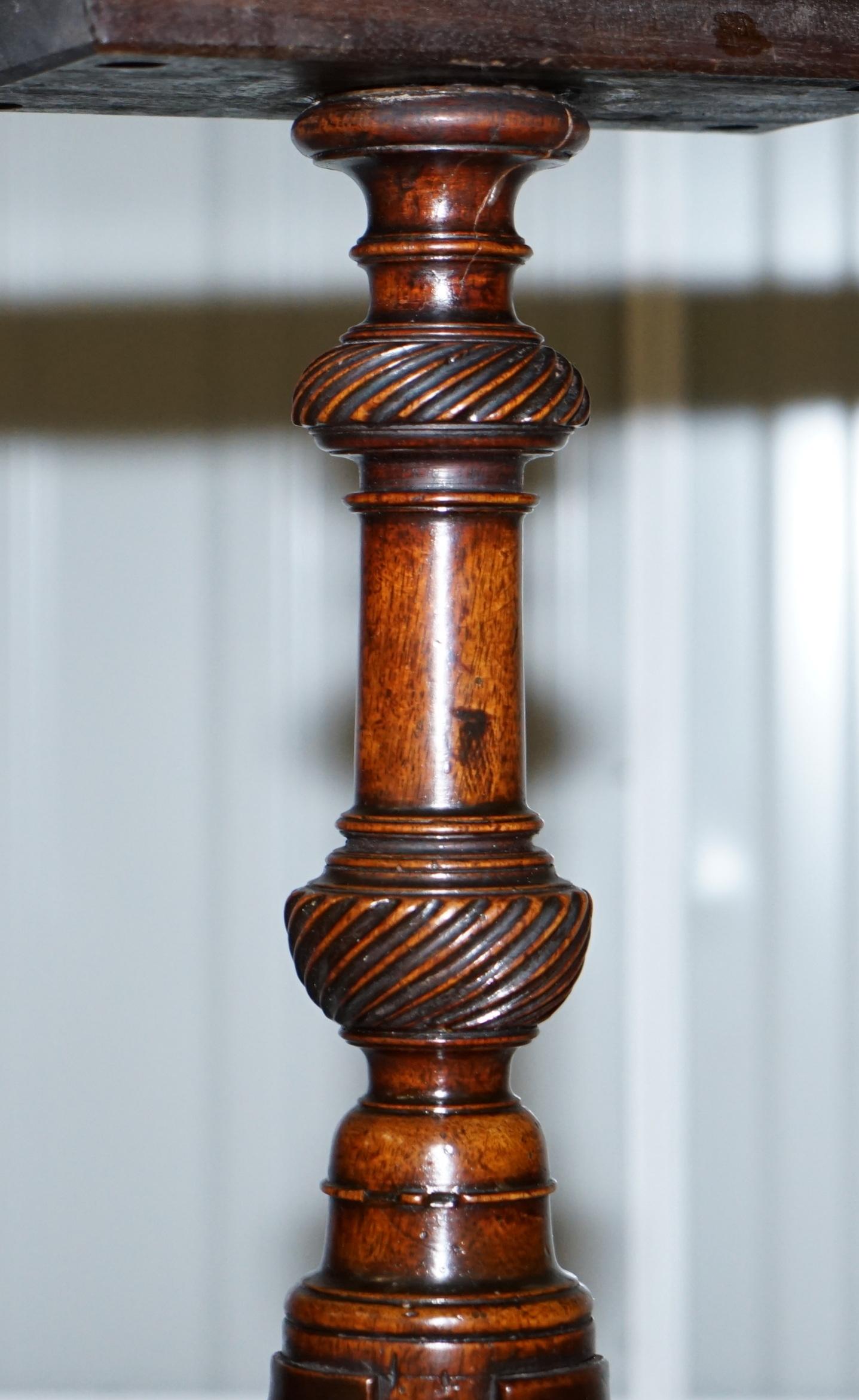 British Stunning Late Georgian / Early Victorian Hardwood  Tripod Table 