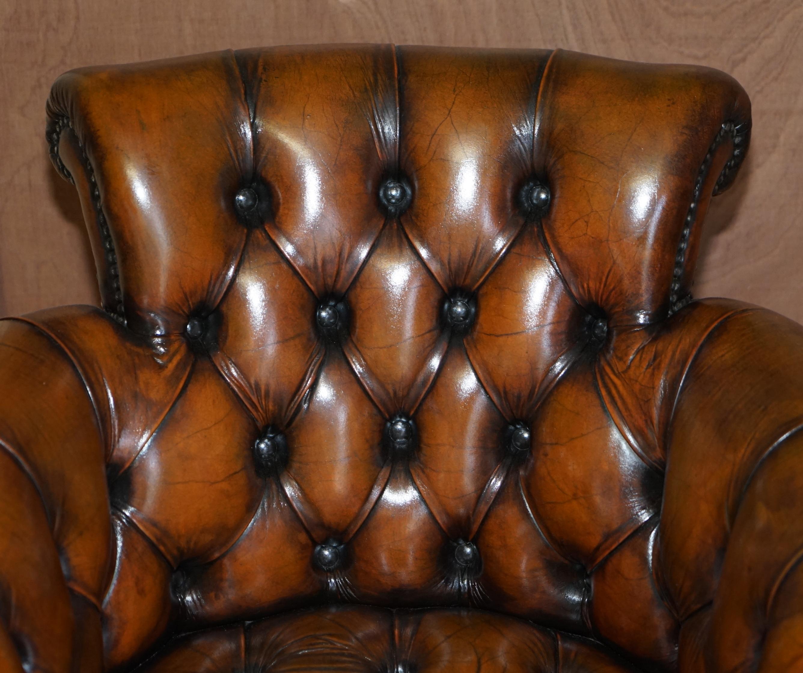 Hand-Crafted Stunning Late Victorian Restored Brown Leather Chesterfield Captains Armchair
