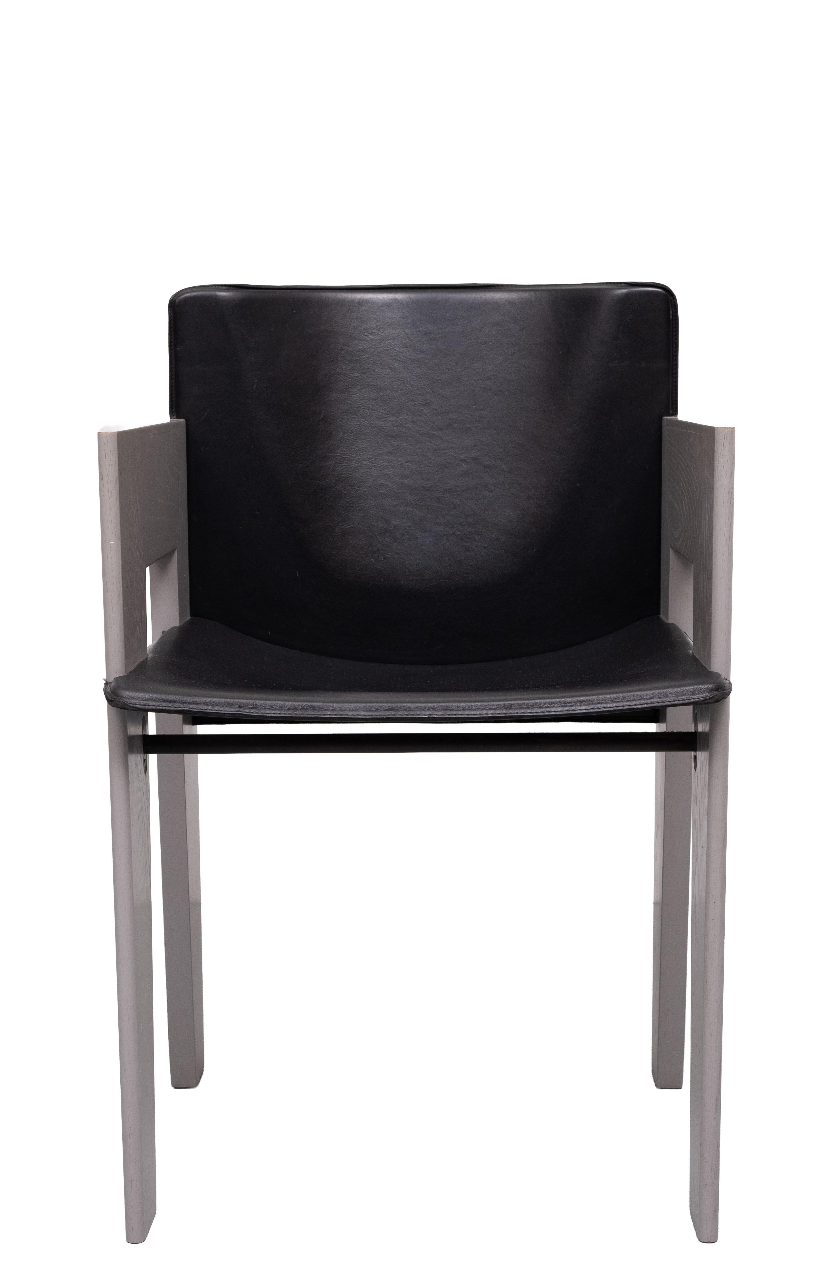 Splendide sedie da pranzo in pelle e legno di Arnold Merckx per Arco, c.C. in vendita 3